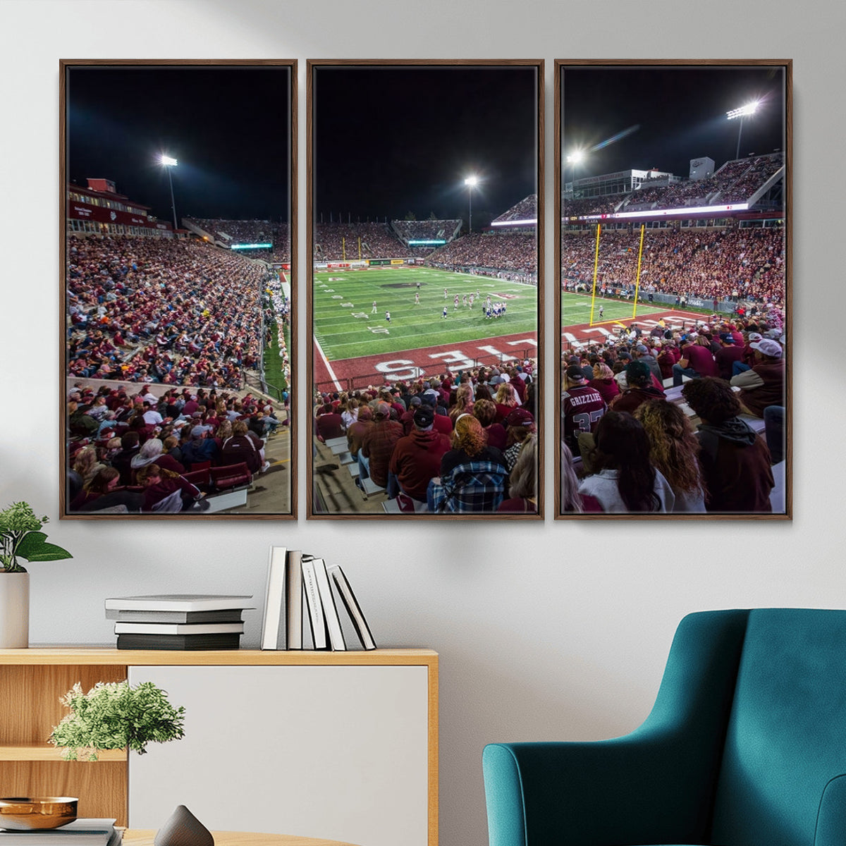 56191-MGV-CV-36X24 - Washington Grizzly Stadium American Football Wall Art Canvas Print, Sports Wall Art Print, Game Room Decor-1