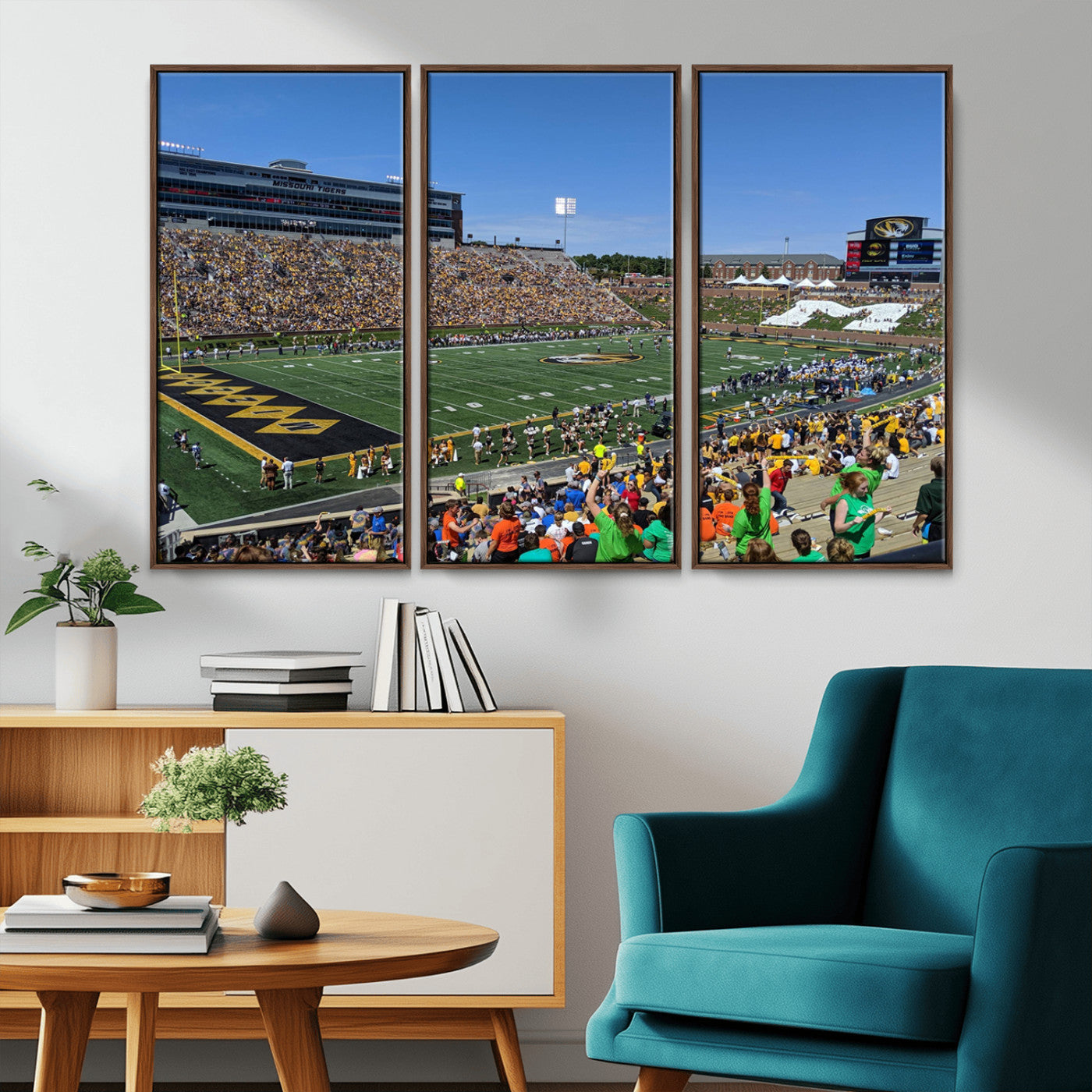 38399-MGV-CV-36X24-University of Missouri Tigers Football Team Print - Columbia Faurot Field Memorial Stadium Wall Art
