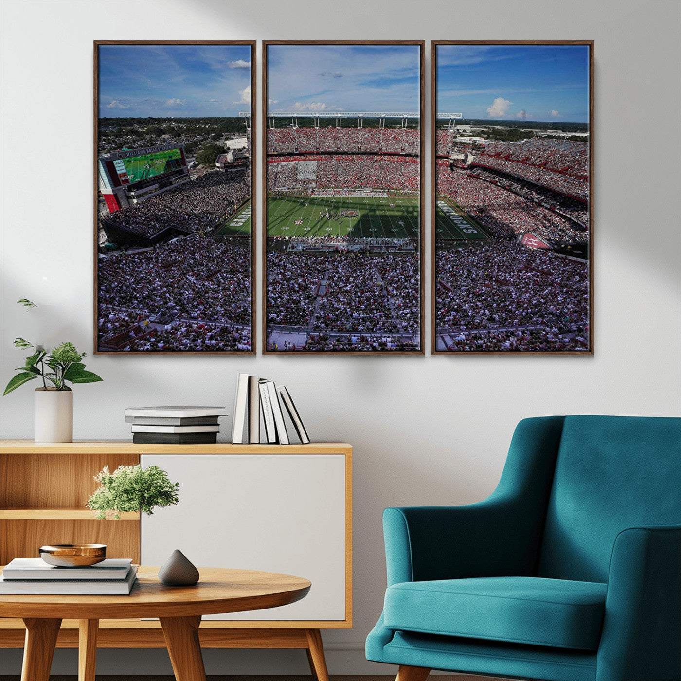 83382-MGV-CV-36X24-South Carolina Gamecocks Football Team Print - Columbia Williams-Brice Stadium Wall Art Canvas Print