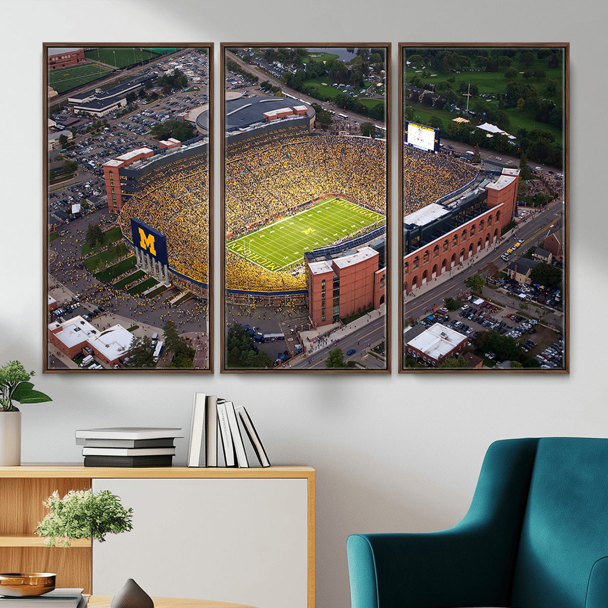 95248-PAN-FL-20X10 - University of Michigan Wolverines Football Team Print - Ann Arbor Michigan Stadium Wall Art Canvas