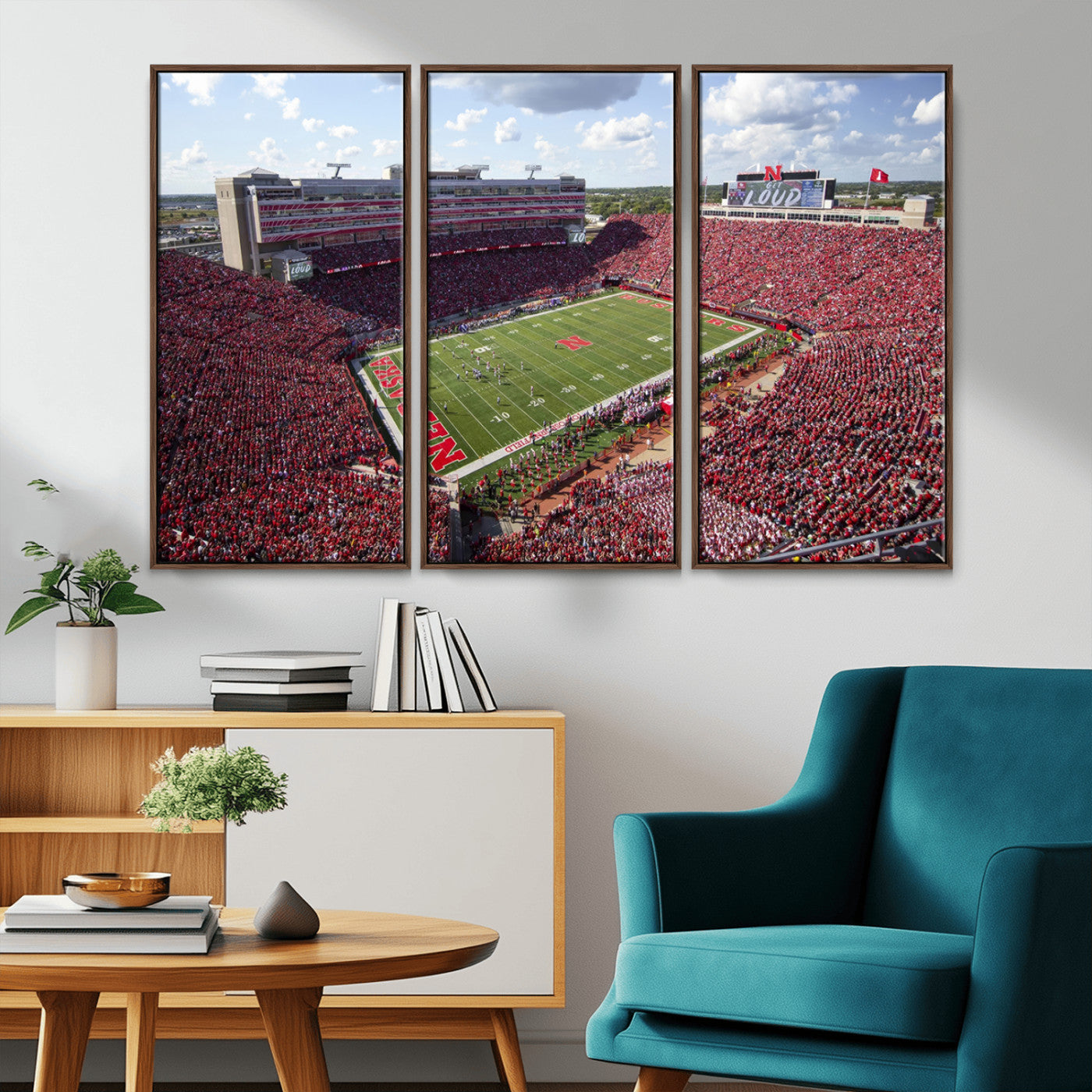 84975-MGV-FC-48X32-3P_Walnut-University of Nebraska Cornhuskers Football Team Print - Lincoln Memorial Stadium Wall Art Canvas