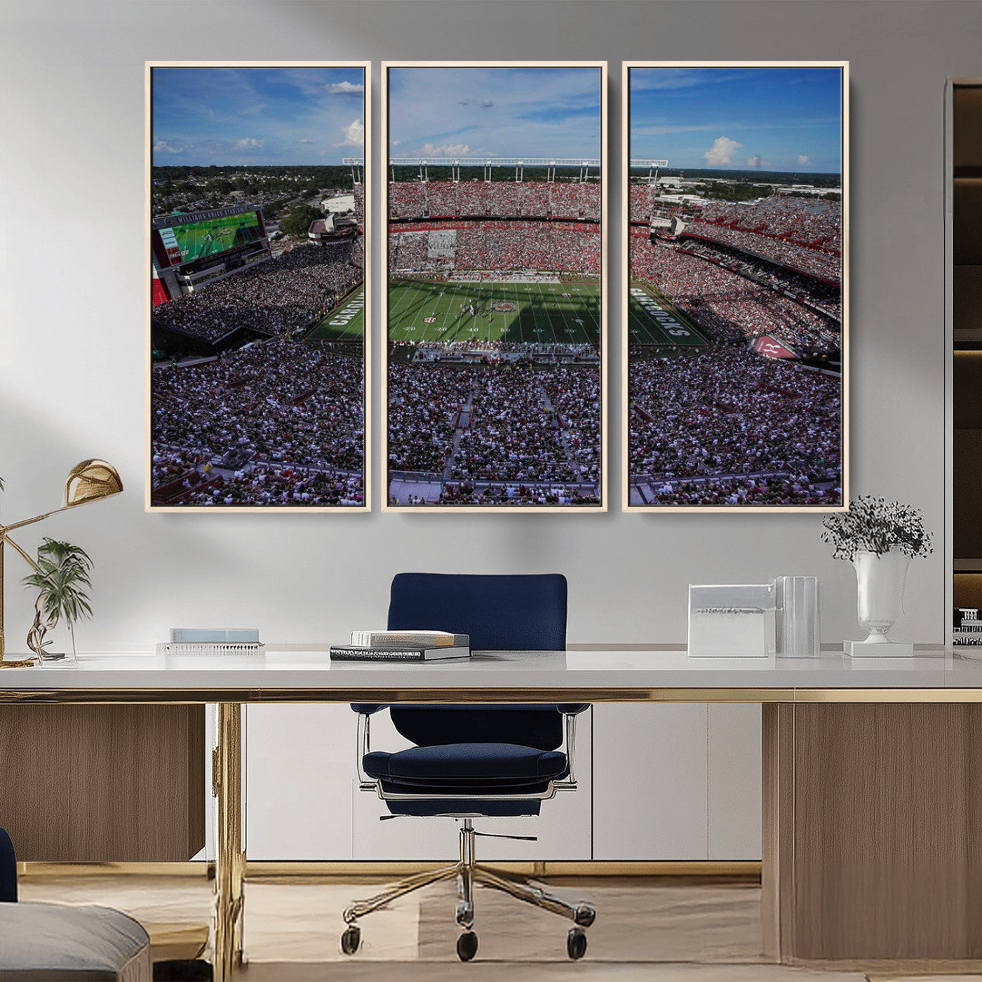 83382-MGV-CV-36X24-South Carolina Gamecocks Football Team Print - Columbia Williams-Brice Stadium Wall Art Canvas Print