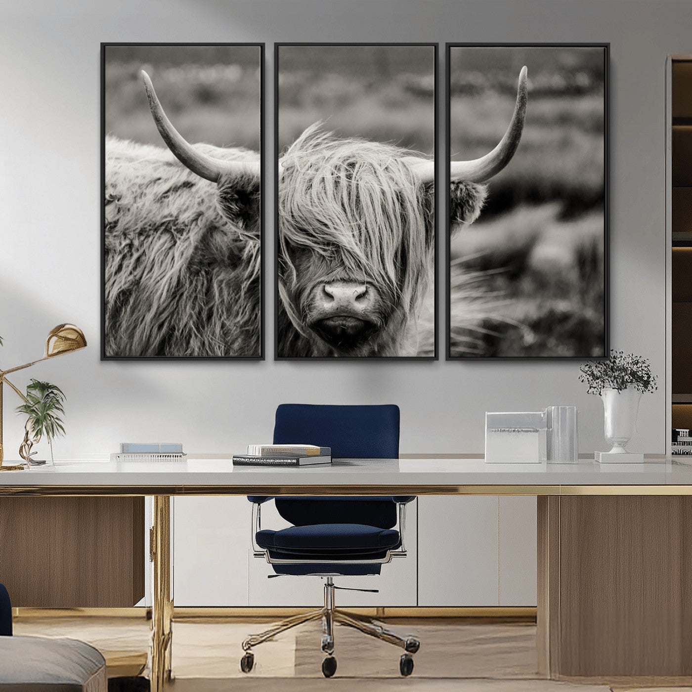67365-MGV-FC-48X32-3P_Black-Cow Focus Canvas Wall Art Print