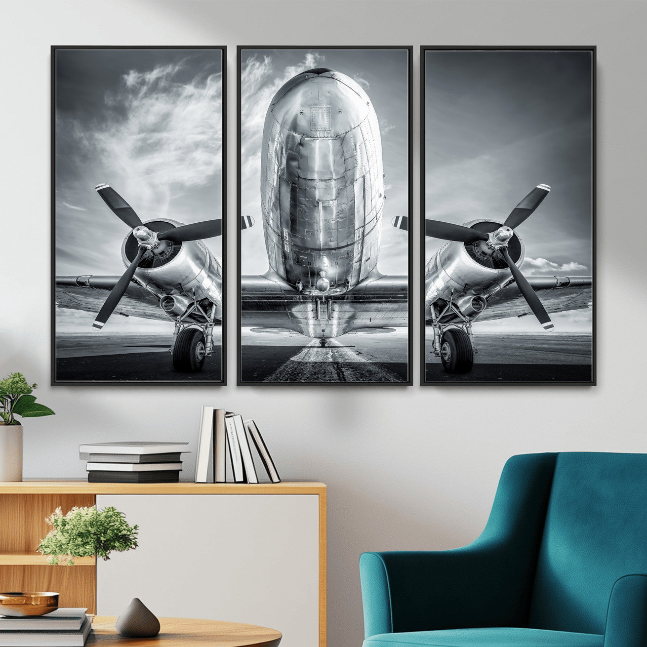 59729636-MGV-CV-36X24 - Vintage Propeller Plane Wall Art Canvas Print, Black and White Airplane Engine Close Up Framed Aviation Artwork for Pilot Office Hangar Decor