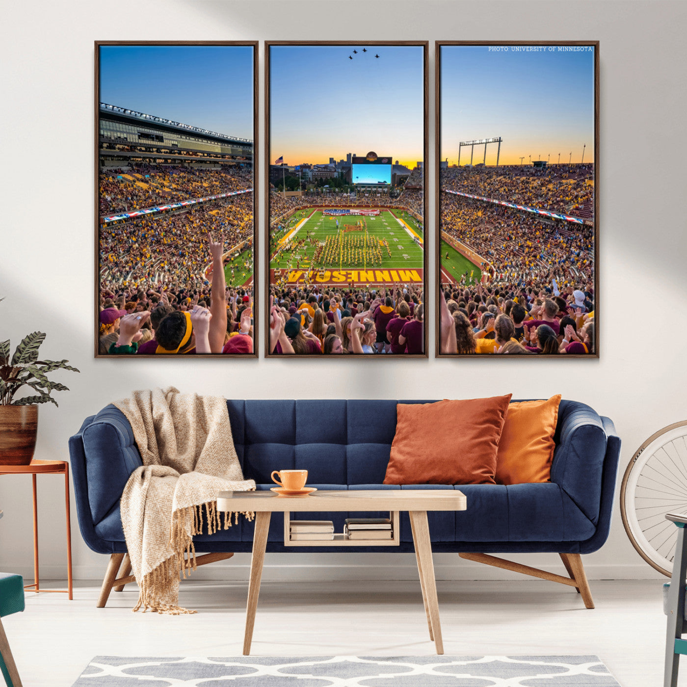 63452-MGV-CV-36X24-University of Minnesota Golden Gophers Football Team Print - Minneapolis Huntington Bank Stadium