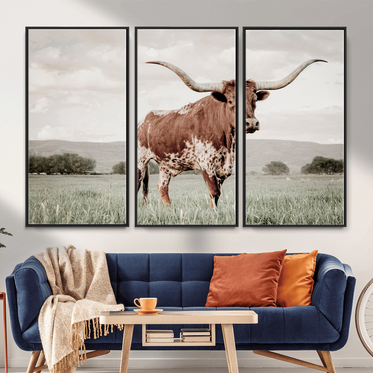 MGV-FC-48X32-3P - Texas Longhorn Wall Art Canvas Print, Framed Spotted Cattle Art Picture Print, Horned Bull Perfect Rustic Western Decor Artwork