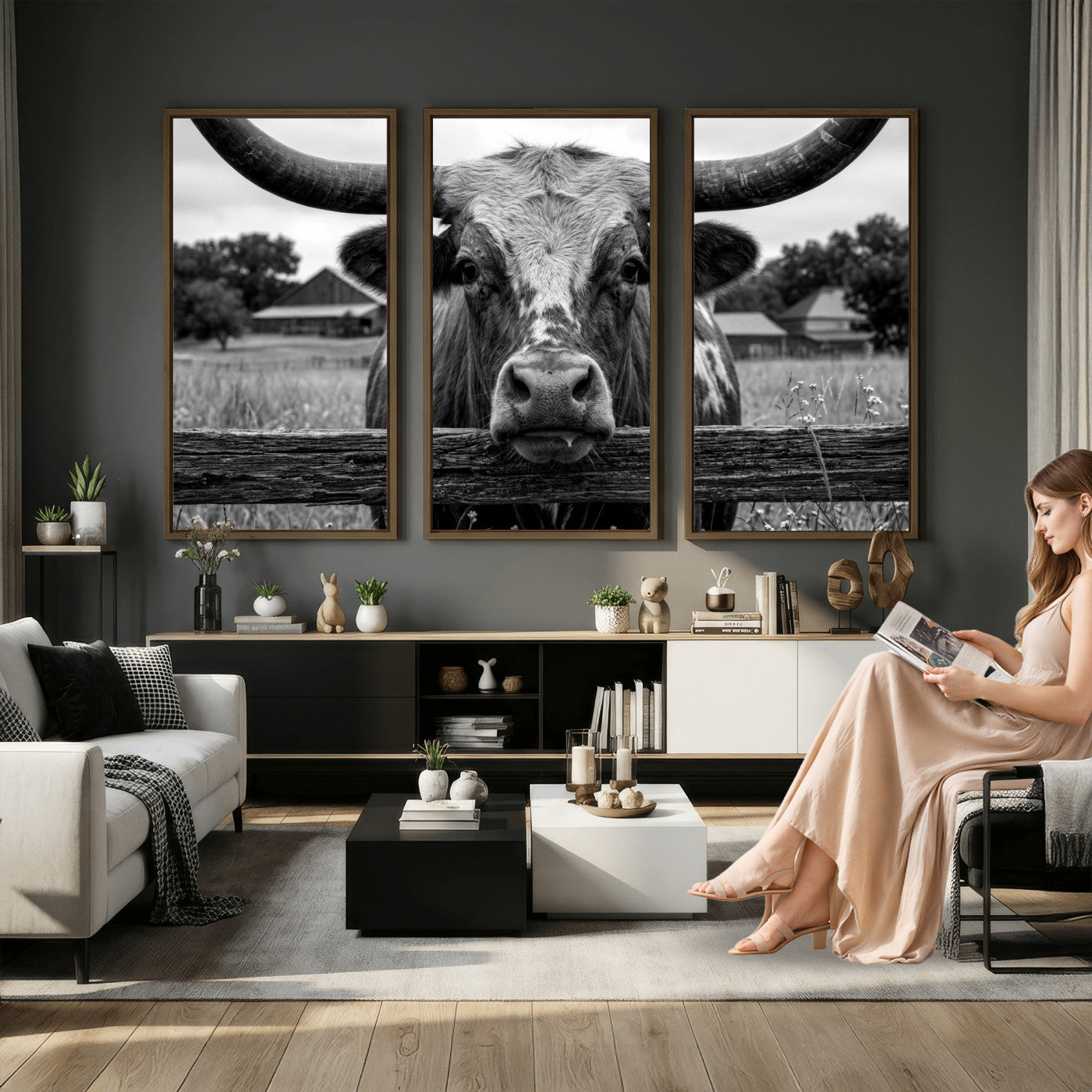 59378683B-MGV-CV-36X24 - Black White Texas Longhorn Bull Canvas Wall Art, Western Ranch Cattle Photography Print, Rustic Farmhouse Cowboy Decor Artwork