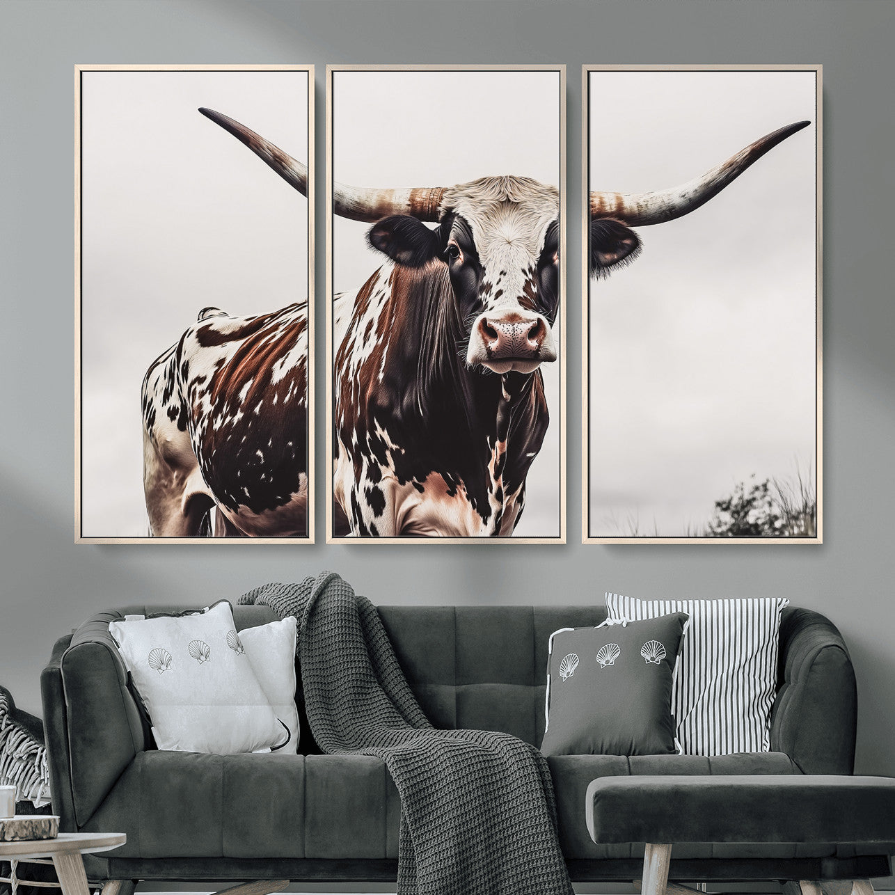 MGV-FC-48X32-3P - Texas Longhorn Wall Art Canvas Print, Framed Spotted Bull Art Picture Print, Horned Cattle Perfect Rustic Farmhouse Decor Artwork