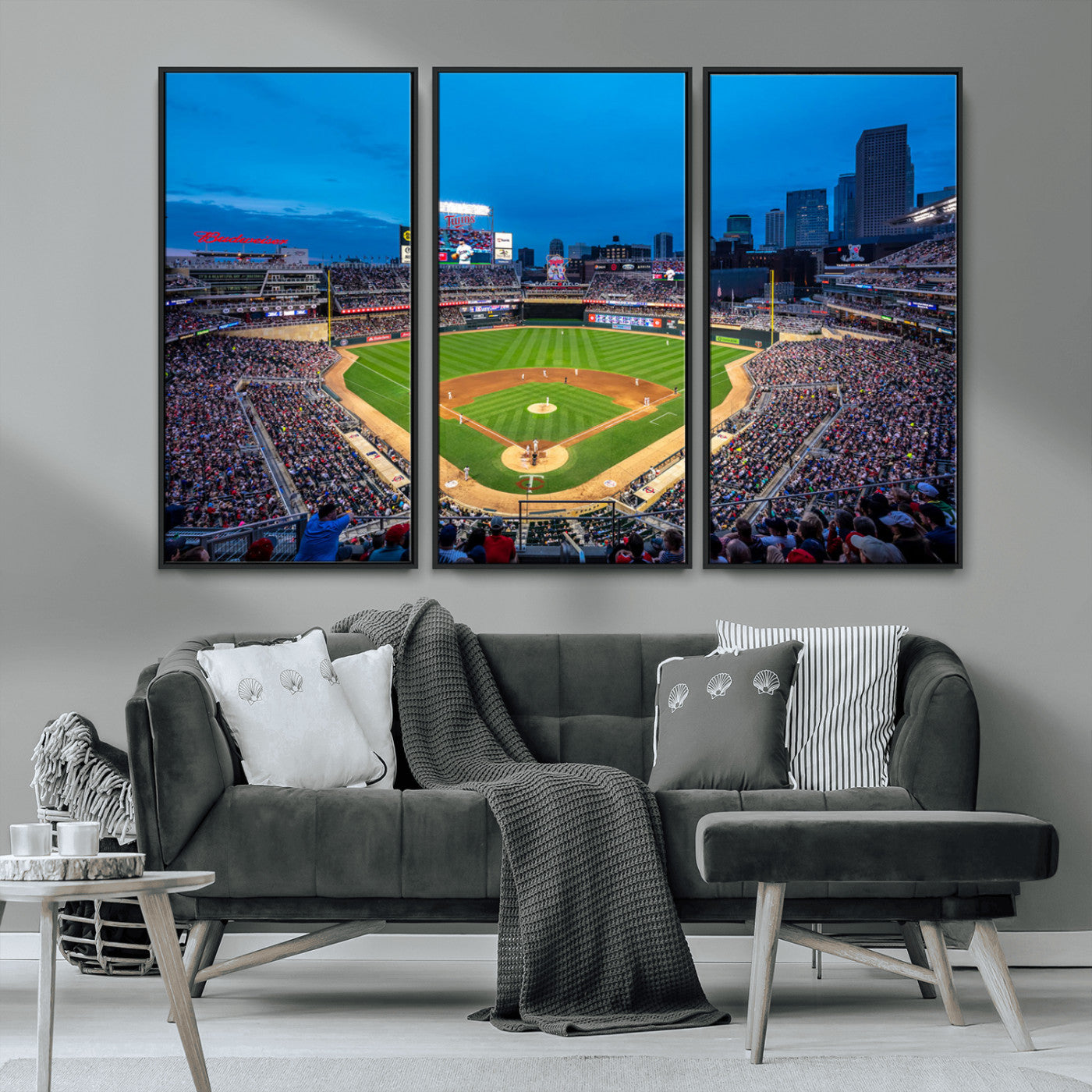 -Target Field Stadium Wall Art Canvas Print – Minnesota Twins Baseball Team Iconic Ballpark Scene for home, office