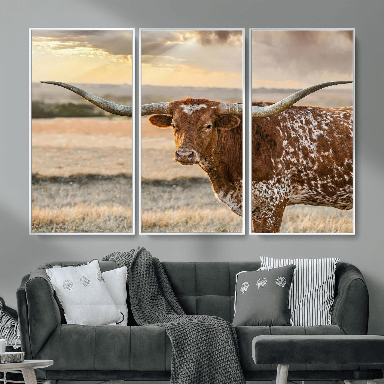 42715-MGV-CV-36X24 - Texas Longhorn Wall Art Canvas Print, Rustic Ranch Decor, Majestic Western Longhorn Cattle