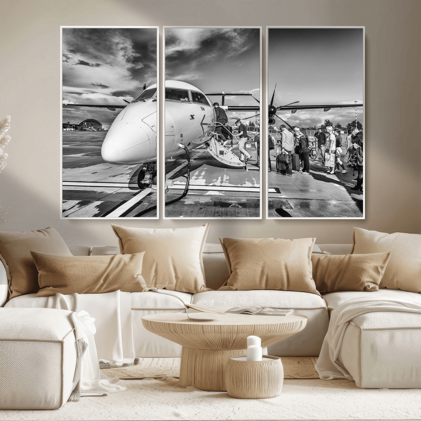 77340-MGV-FC-48X32-3P_White-Planet Wall Art Canvas Print