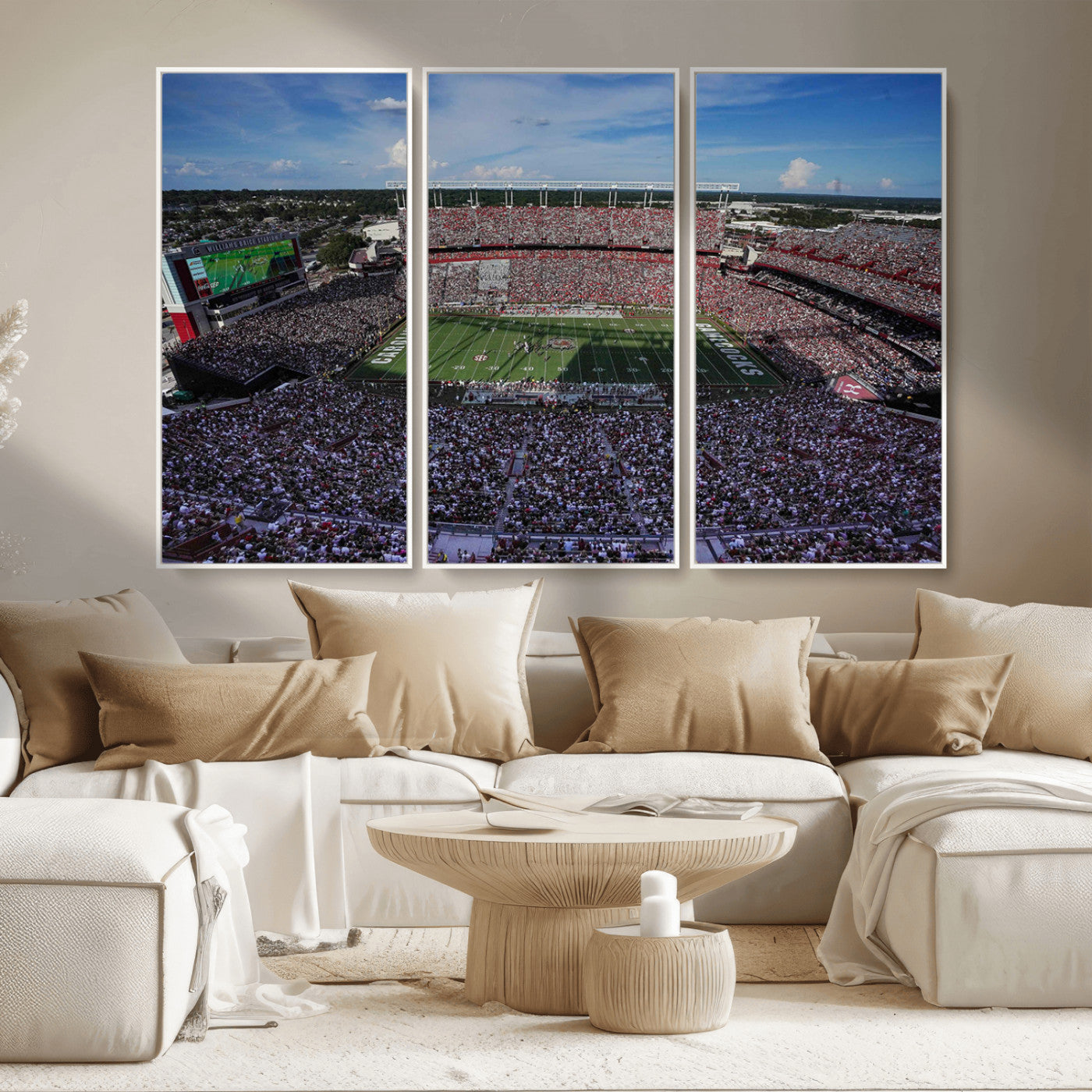 83382-MGV-CV-36X24-South Carolina Gamecocks Football Team Print - Columbia Williams-Brice Stadium Wall Art Canvas Print