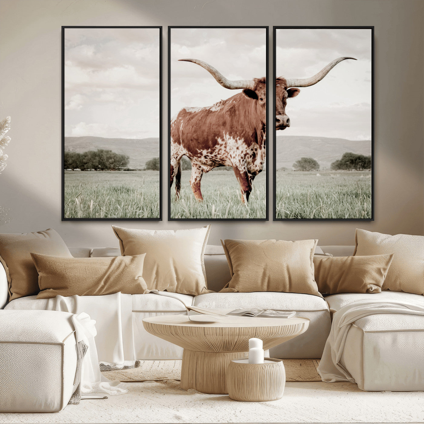 MGV-FC-48X32-3P - Texas Longhorn Wall Art Canvas Print, Framed Spotted Cattle Art Picture Print, Horned Bull Perfect Rustic Western Decor Artwork