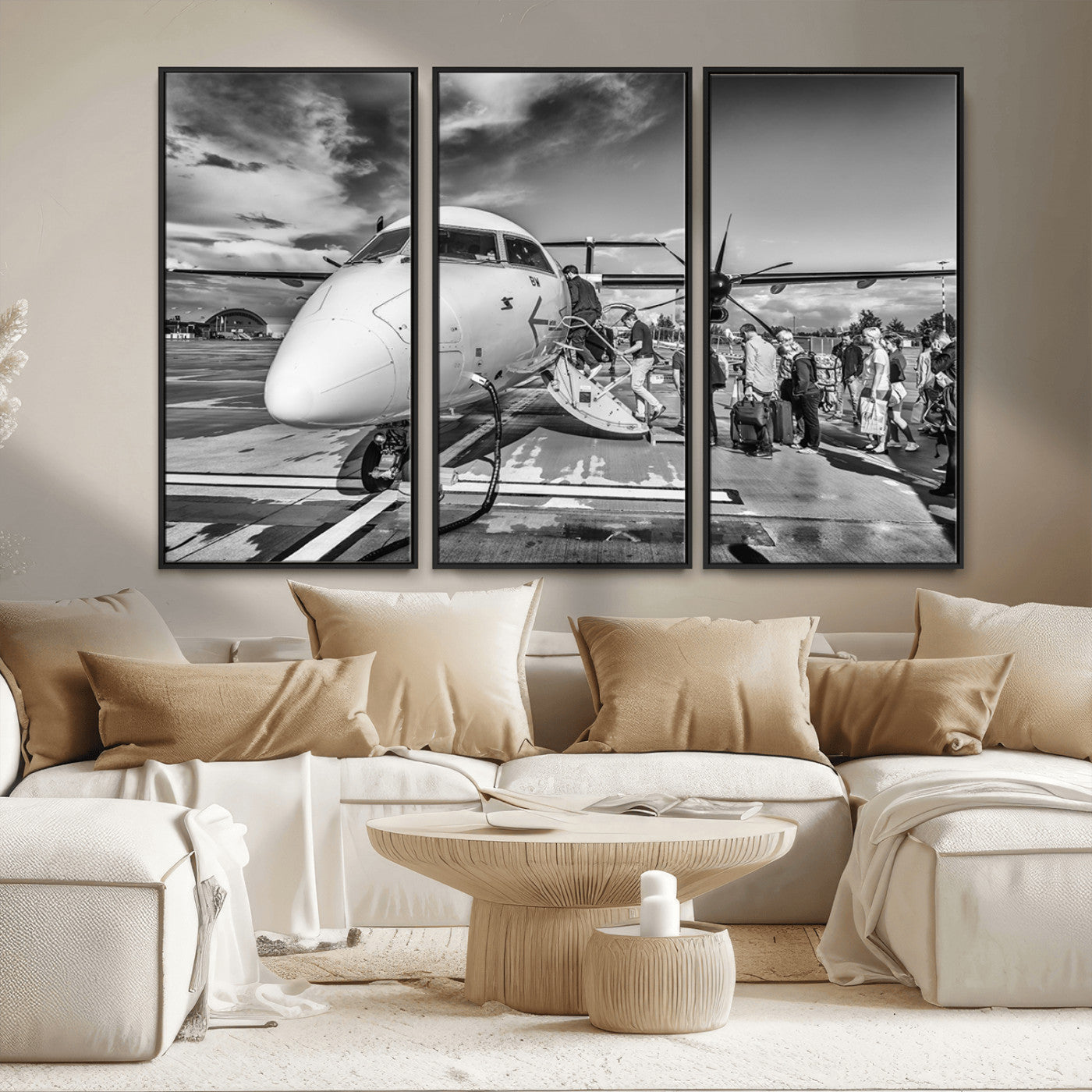 77340-MGV-FC-48X32-3P_Black-Planet Wall Art Canvas Print