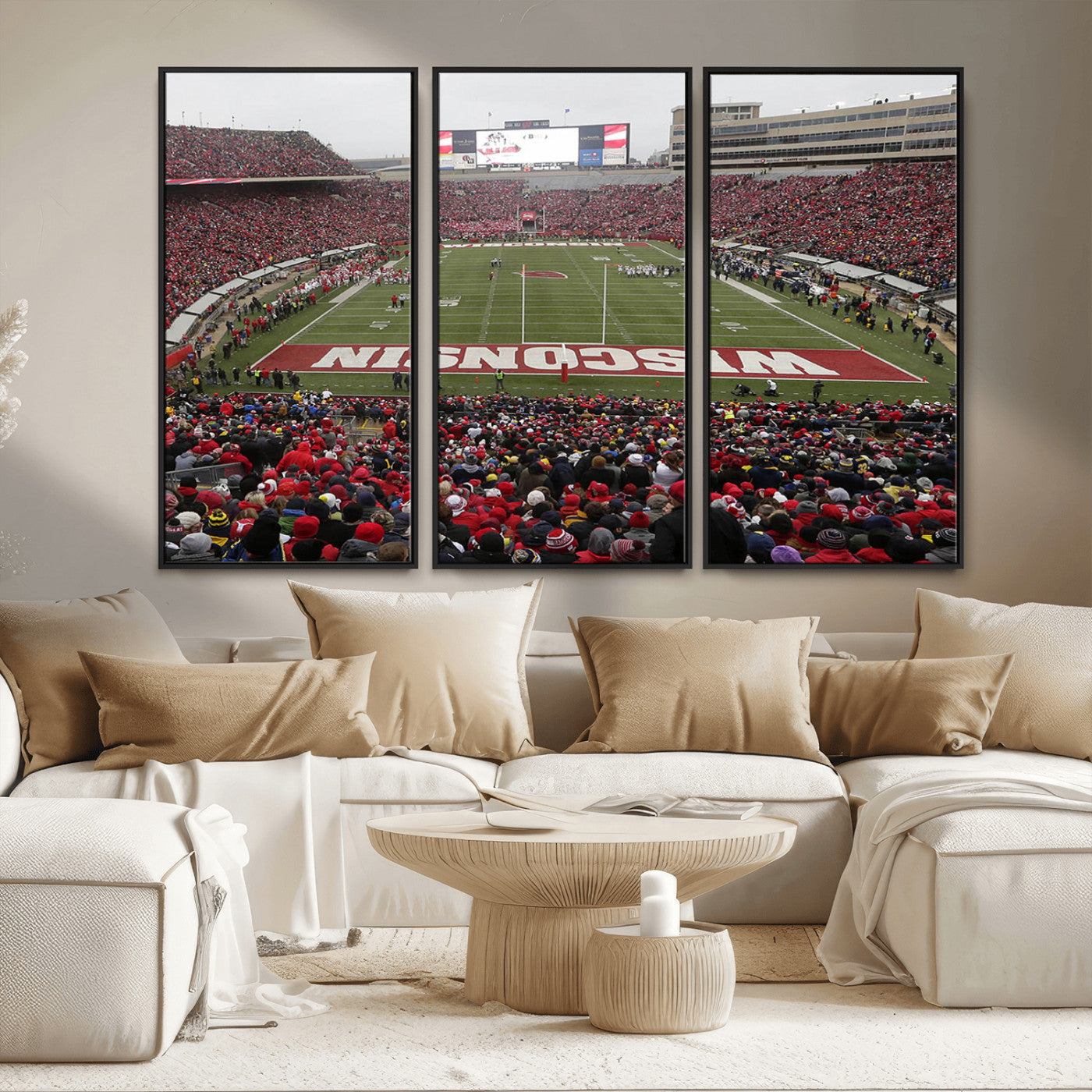 23461-MGV-FC-48X32-3P_Black-Wisconsin Badgers Team Print Canvas - Madison Camp Randall Stadium Wall Art Canvas Print