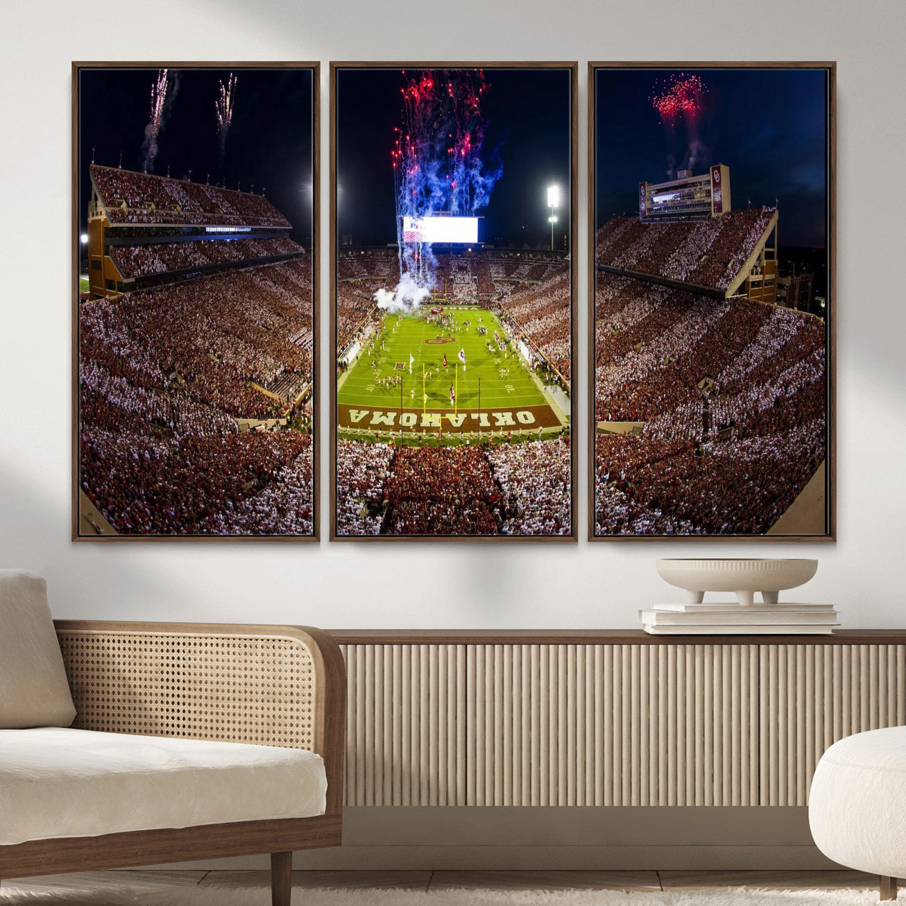 43197777-MGV-CV-36X24 - Oklahoma Memorial Stadium Wall Art Canvas Print – Oklahoma Sooners Football Artwork for Home, Office, and Sports Room Decor