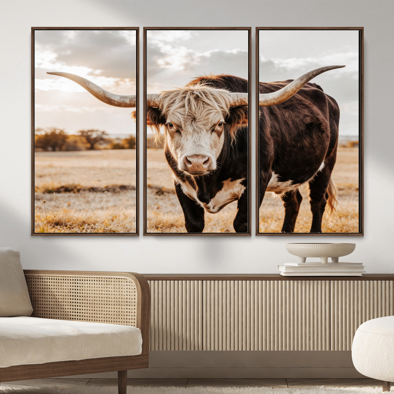 88230279-MGV-CV-36X24 - Texas Longhorn Bull Rustic Wall Art Canvas Print, Western Cattle Photography Canvas Print, Ranch Farm Animal Western Art Printing