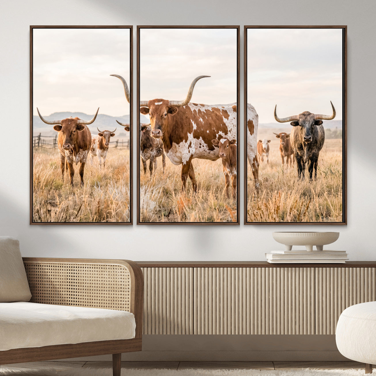 62336425AC-MGV-CV-36X24 - Texas Longhorn Canvas Wall Art, Rustic Farm Animal Photography Print, Farmhouse Country Decor, Western Ranch Art
