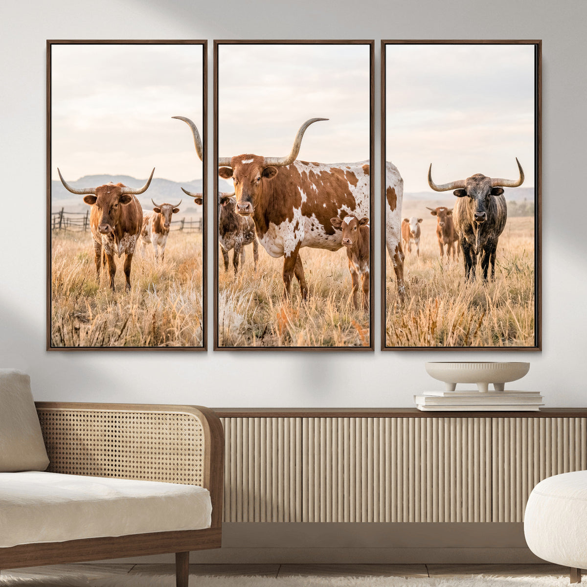62336425AC-MGV-CV-36X24 - Texas Longhorn Canvas Wall Art, Rustic Farm Animal Photography Print, Farmhouse Country Decor, Western Ranch Art