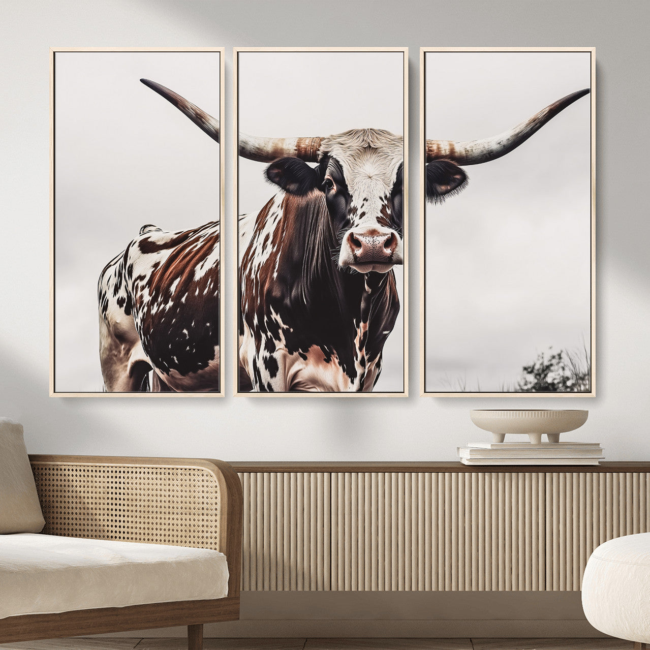 MGV-FC-48X32-3P - Texas Longhorn Wall Art Canvas Print, Framed Spotted Bull Art Picture Print, Horned Cattle Perfect Rustic Farmhouse Decor Artwork