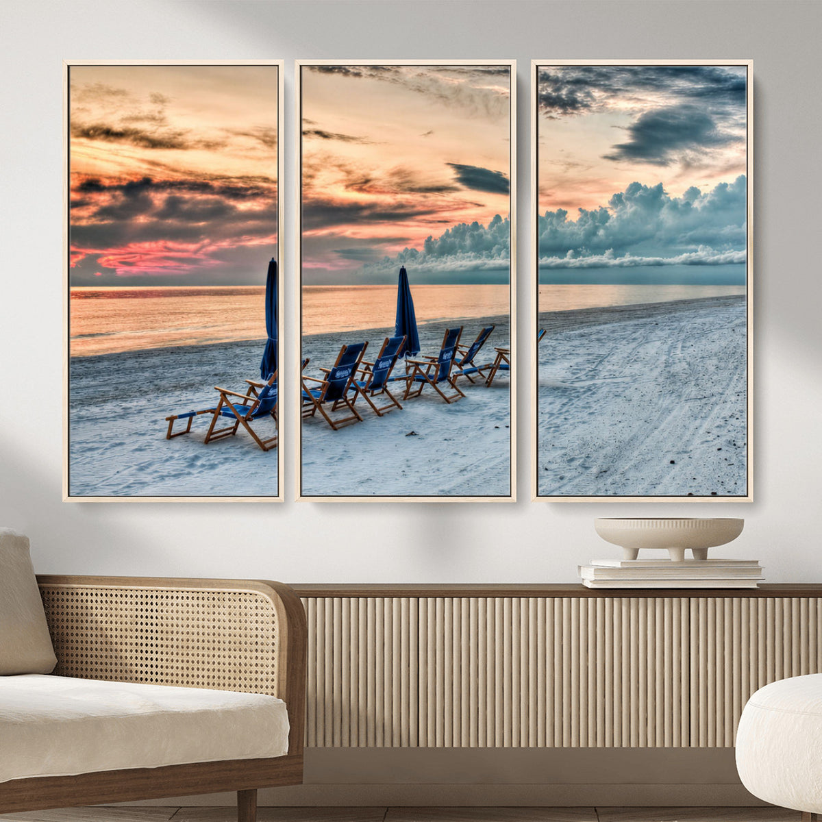 17237006-MGV-CV-36X24 - Serene Gulf Solitude Wall Art Canvas Print