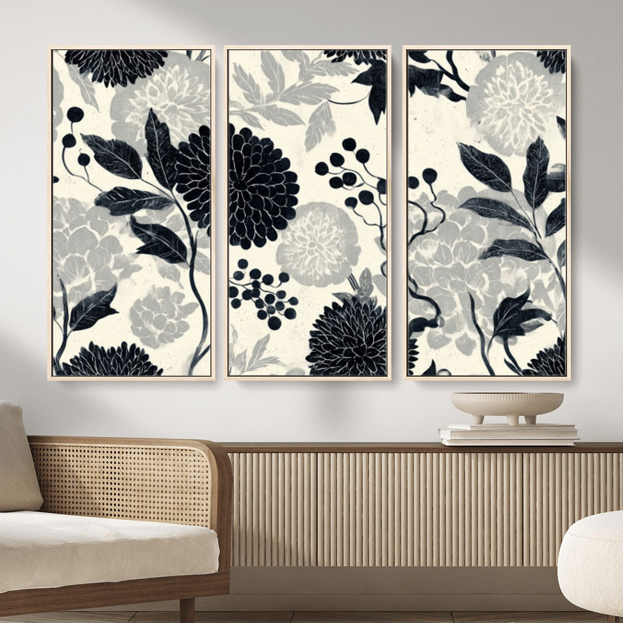 61524791-MGV-CV-36X24 - Vintage Black Chrysanthemum Wall Art Canvas Print, Monochrome Dhalia Floral Painting Print