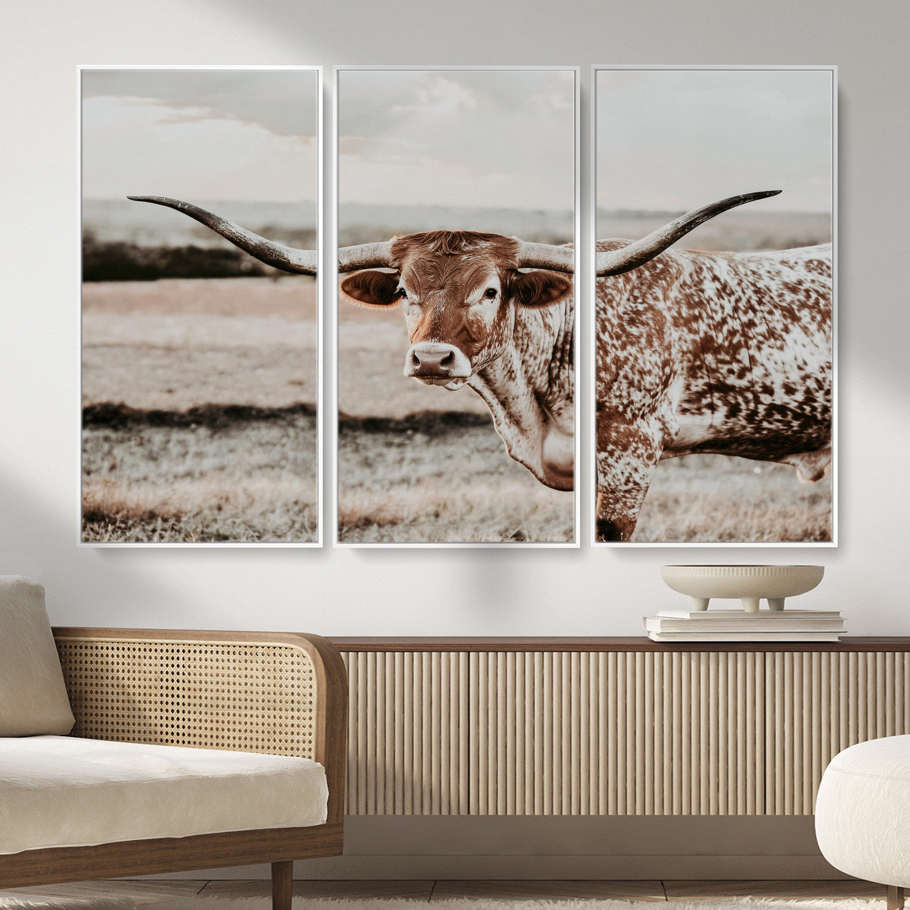 73897046-MGV-CV-36X24 - Texas Longhorn Bull Rustic Wall Art Canvas Print, Western Cattle Photography Canvas Print, Ranch Farm Animal Western Art Printing