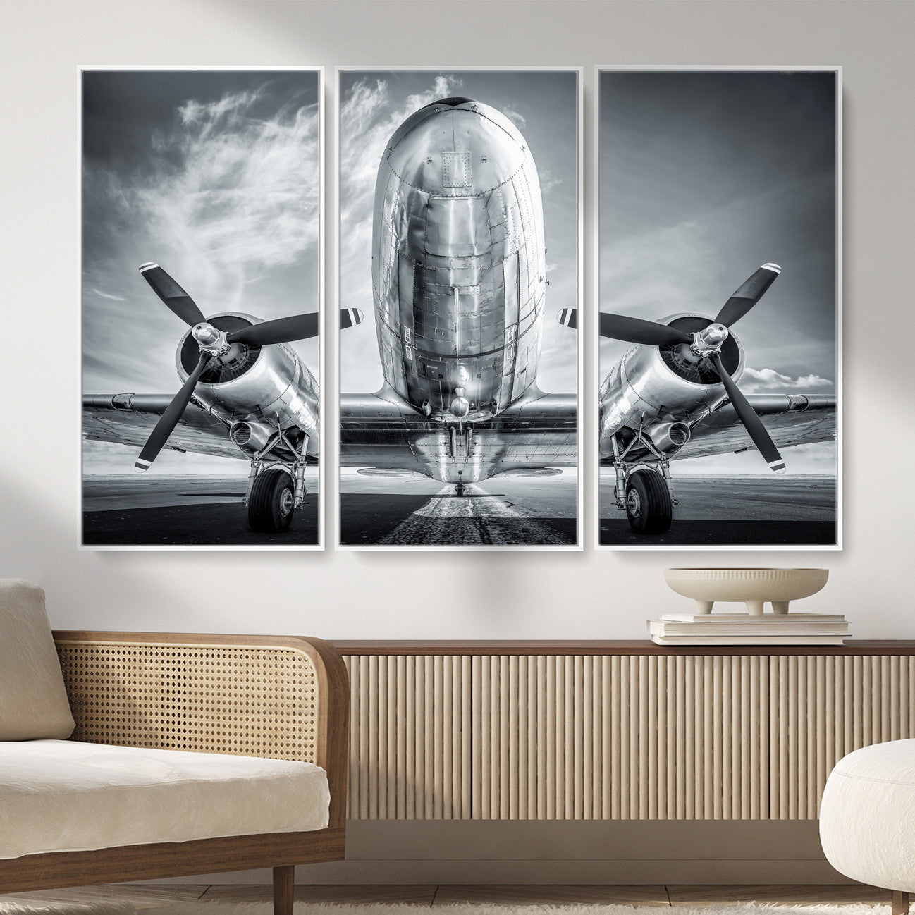 59729636-MGV-CV-36X24 - Vintage Propeller Plane Wall Art Canvas Print, Black and White Airplane Engine Close Up Framed Aviation Artwork for Pilot Office Hangar Decor