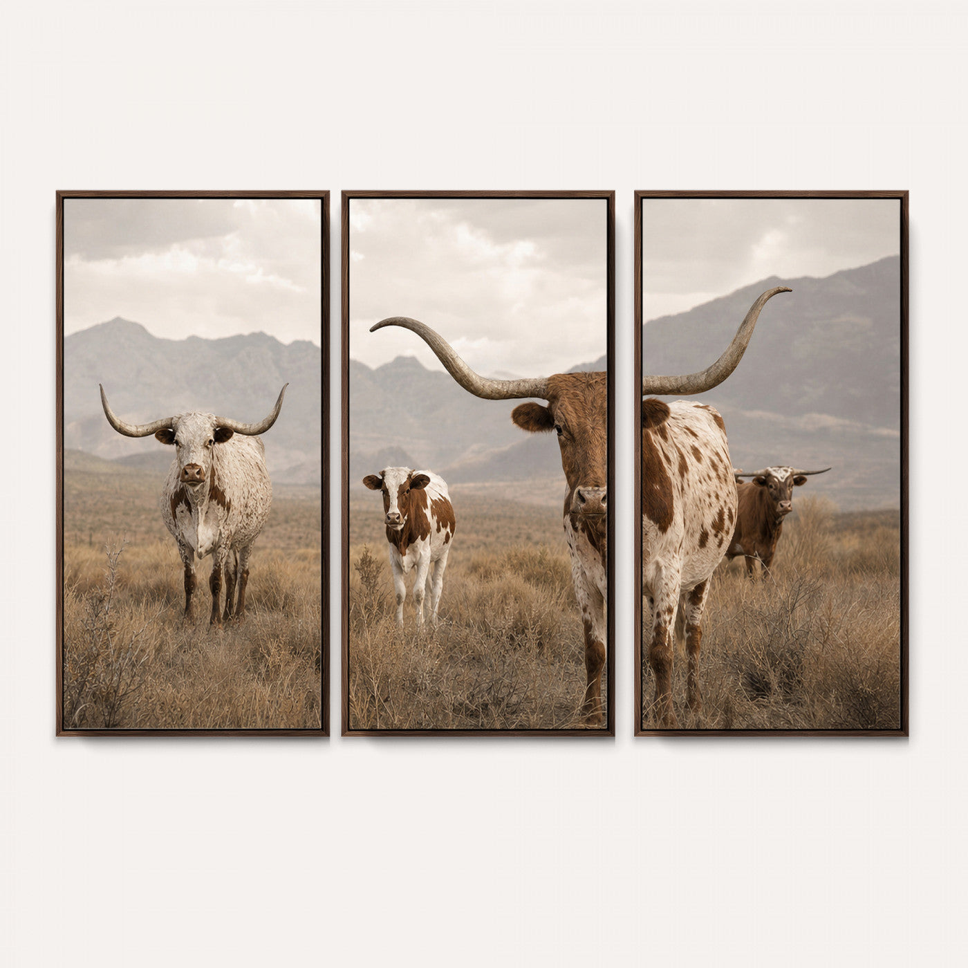 62336425AD-MGV-CV-36X24 - Rustic Texas Longhorn Cow Canvas Wall Art Print, Rustic Farm Animal Photography Print, Farmhouse Country Decor, Western Ranch Art