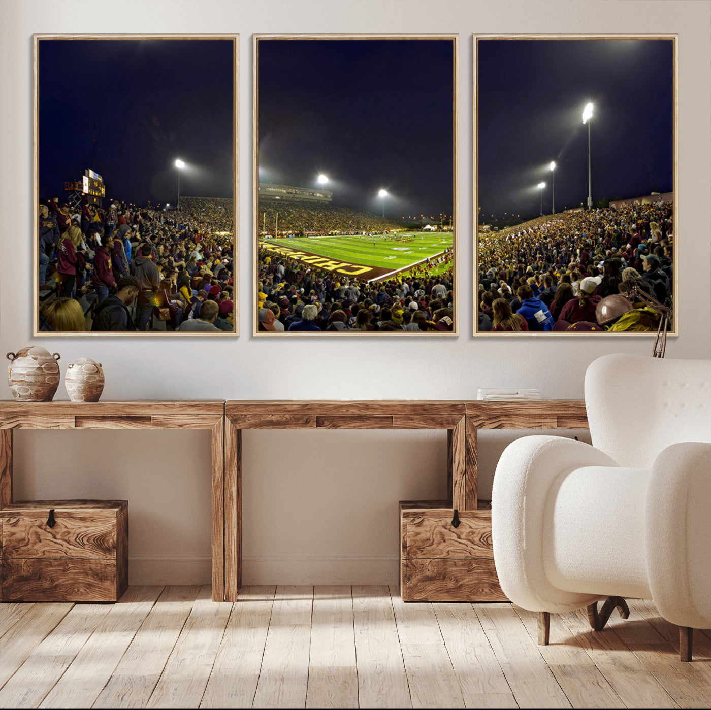 -Central Michigan University Chippewas Canvas Wall Art, Football Team Print - Mount Pleasant
