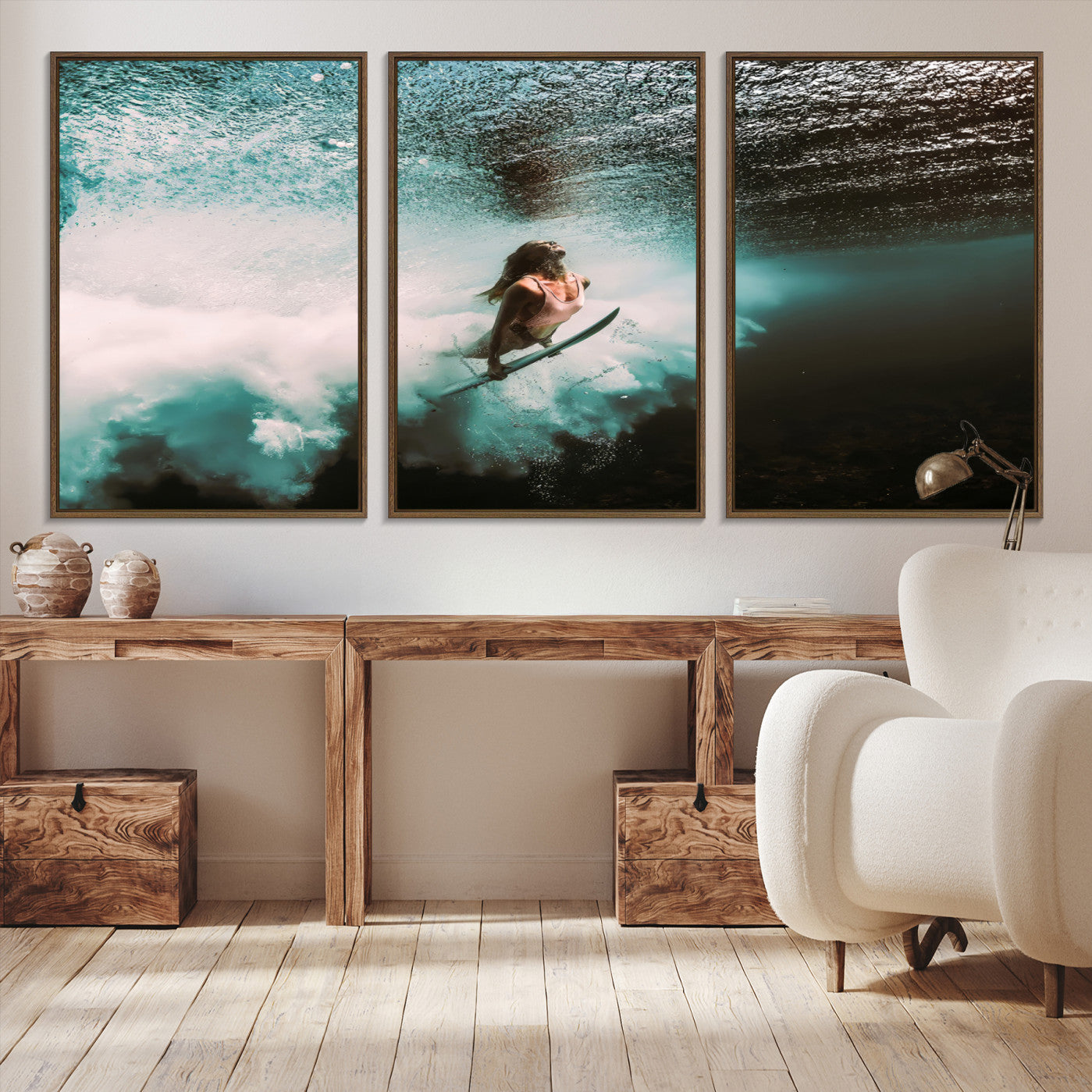 85923512-MGV-CV-40X27-Vibrant Aquatic Motion Wall Art Canvas Print – Framed Underwater Swimming Scene Artwork for Home, Office Decor