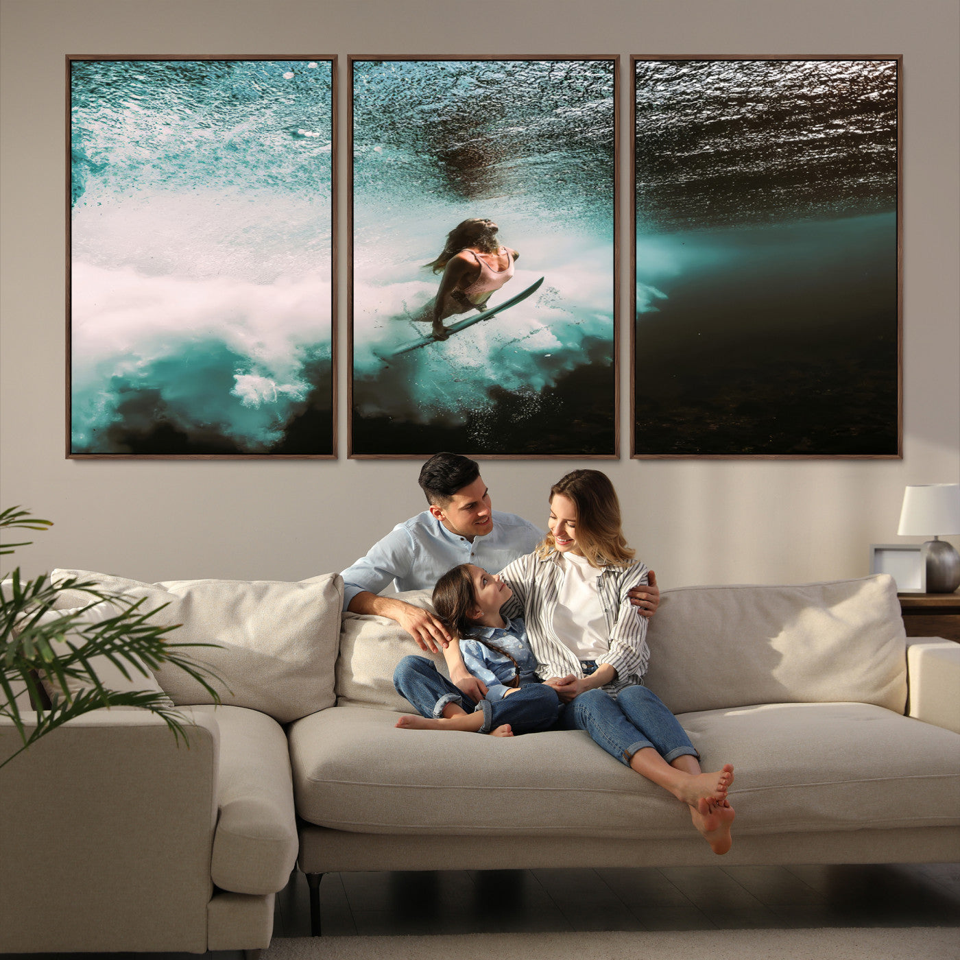 85923512-MGV-CV-40X27-Vibrant Aquatic Motion Wall Art Canvas Print – Framed Underwater Swimming Scene Artwork for Home, Office Decor