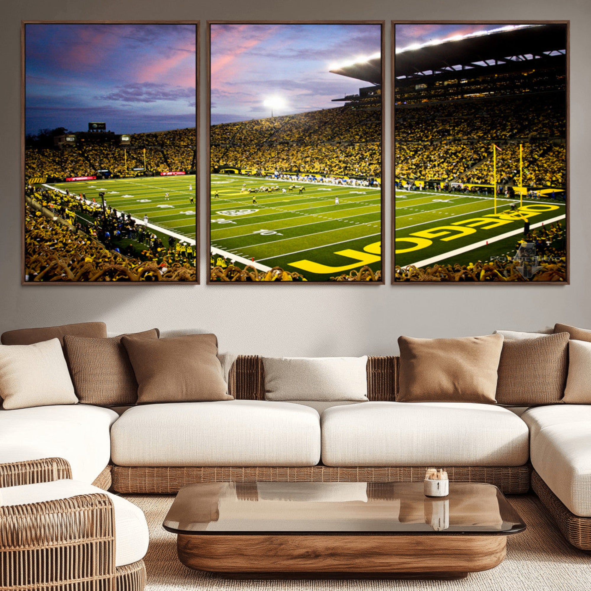 72017-MGV-CV-36X24-University of Oregon Ducks Football Team Print - Eugene Autzen Stadium Wall Art Canvas Print