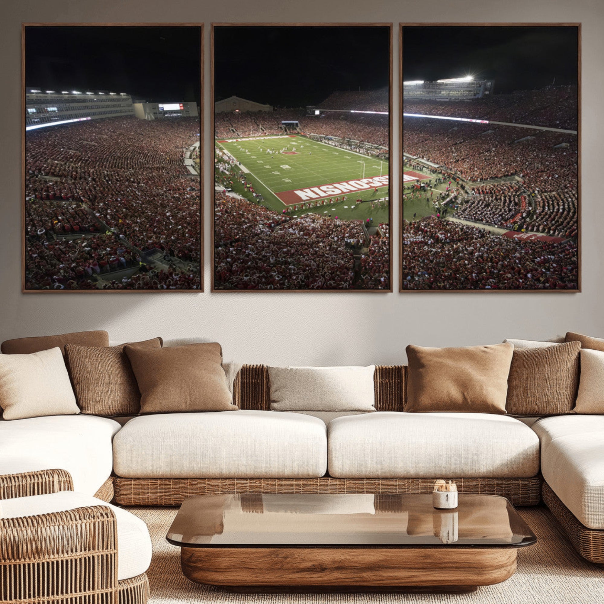42403-MGV-CV-36X24-Wisconsin Badgers Football Team Print - Madison Camp Randall Stadium Wall Art Canvas Print