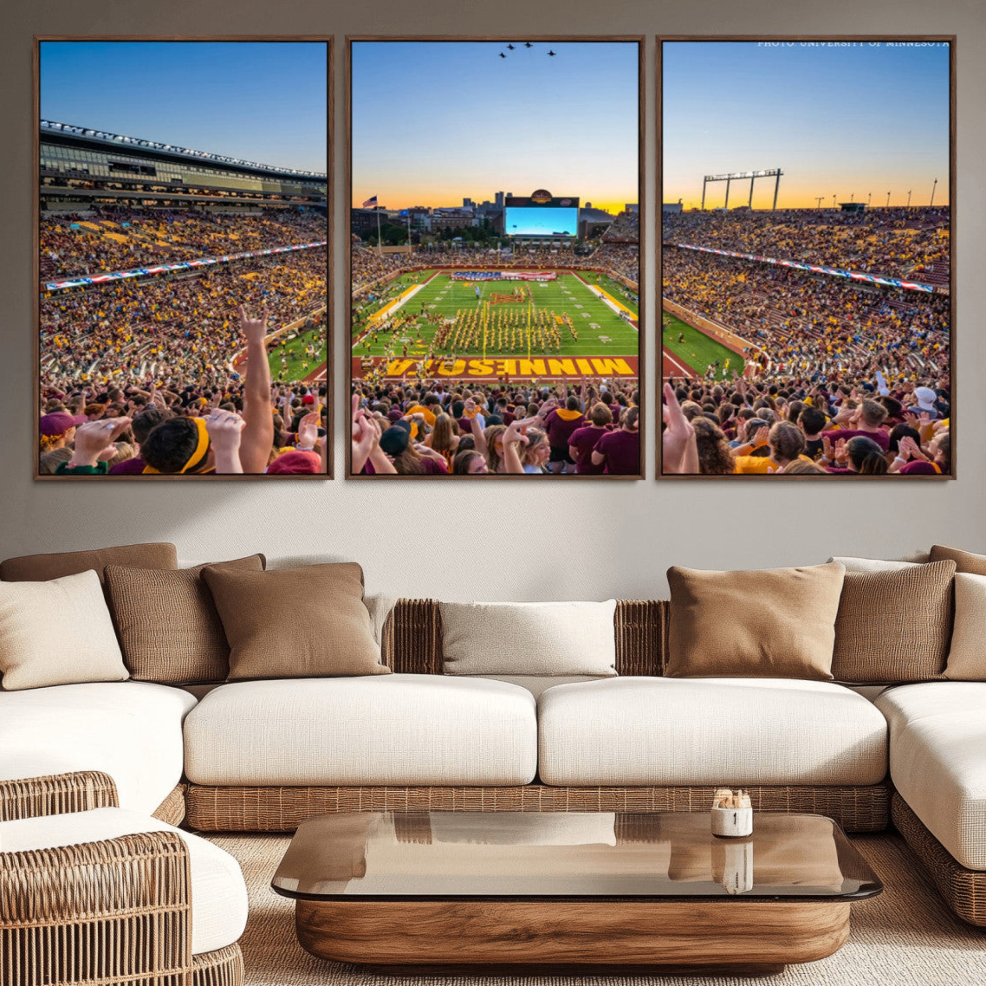 63452-MGV-CV-36X24-University of Minnesota Golden Gophers Football Team Print - Minneapolis Huntington Bank Stadium