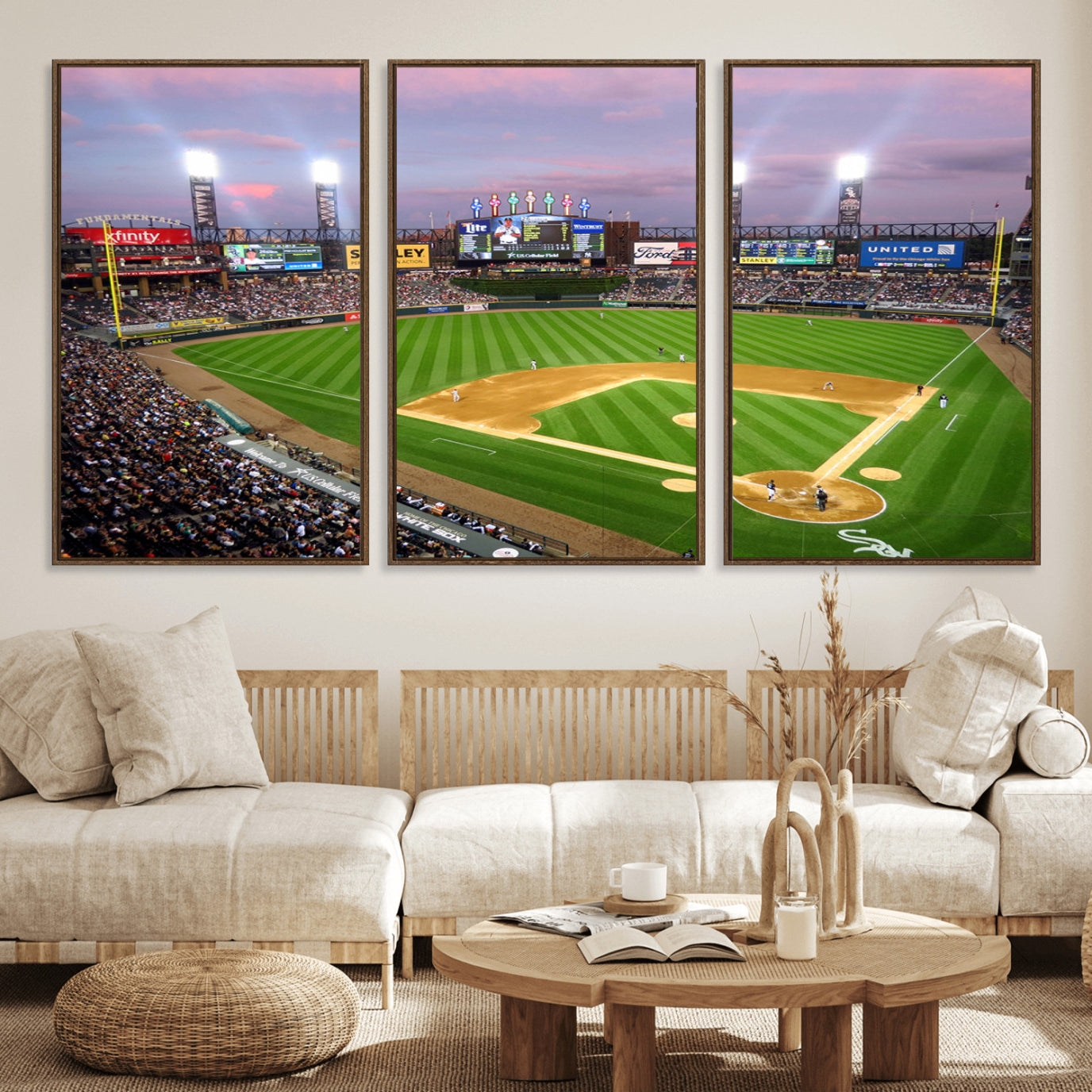 38470-MGV-FC-60X30-3P_Walnut-Chicago White Sox Baseball Team Print Canvas- Guaranteed Rate Field Stadium Wall Art Canvas Print