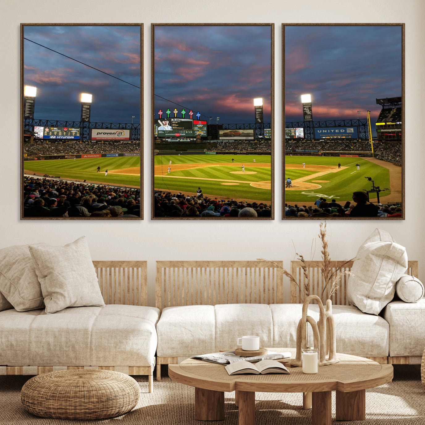 96063-MGV-FC-60X30-3P_Walnut-Chicago White Sox Baseball Team Print Canvas- Guaranteed Rate Field Stadium Wall Art Canvas Print