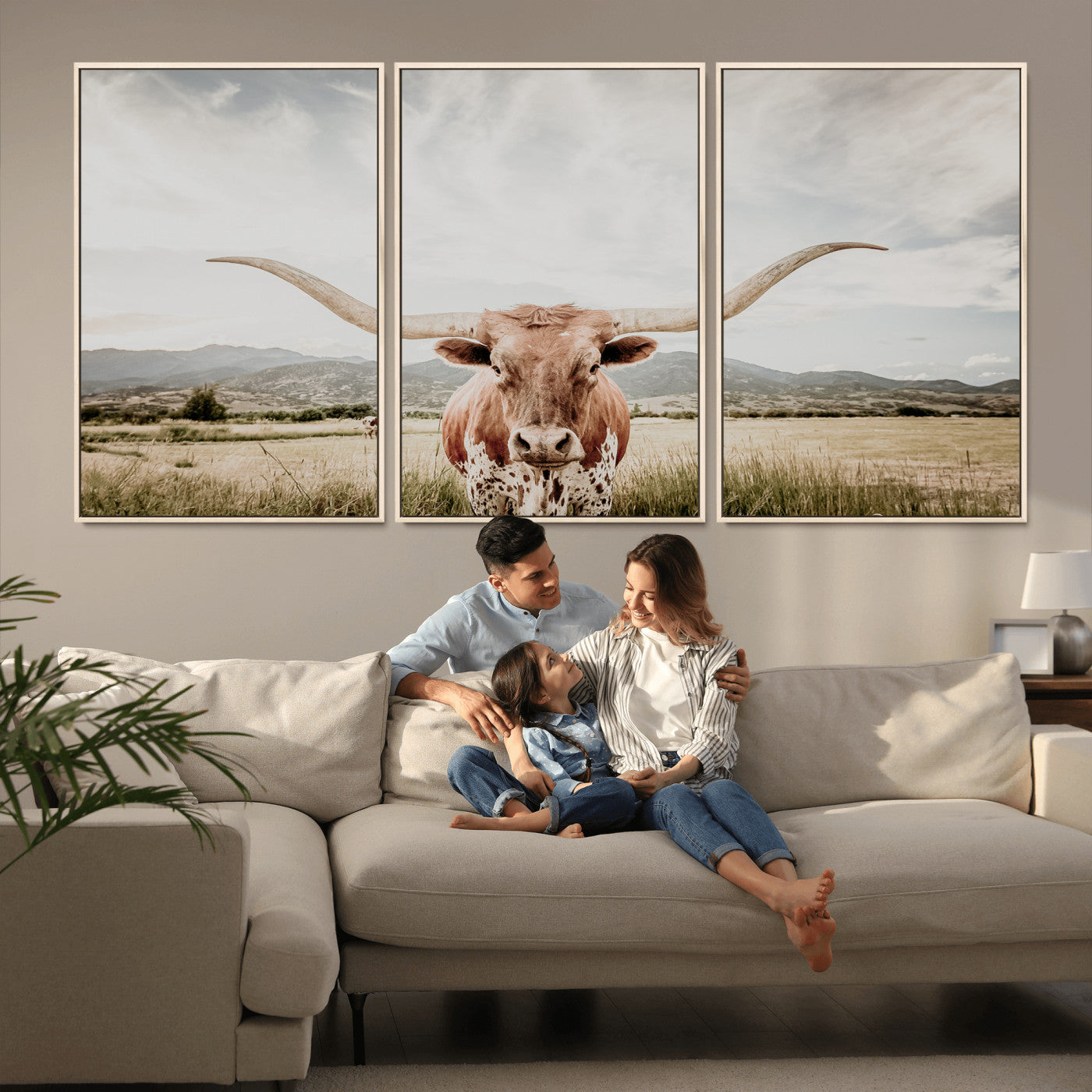 80054319-MGV-CV-36X24-Texas Longhorn Wall Art Canvas Print – Framed Western Cow Scene with Rustic Farmhouse Artwork for Home, Office