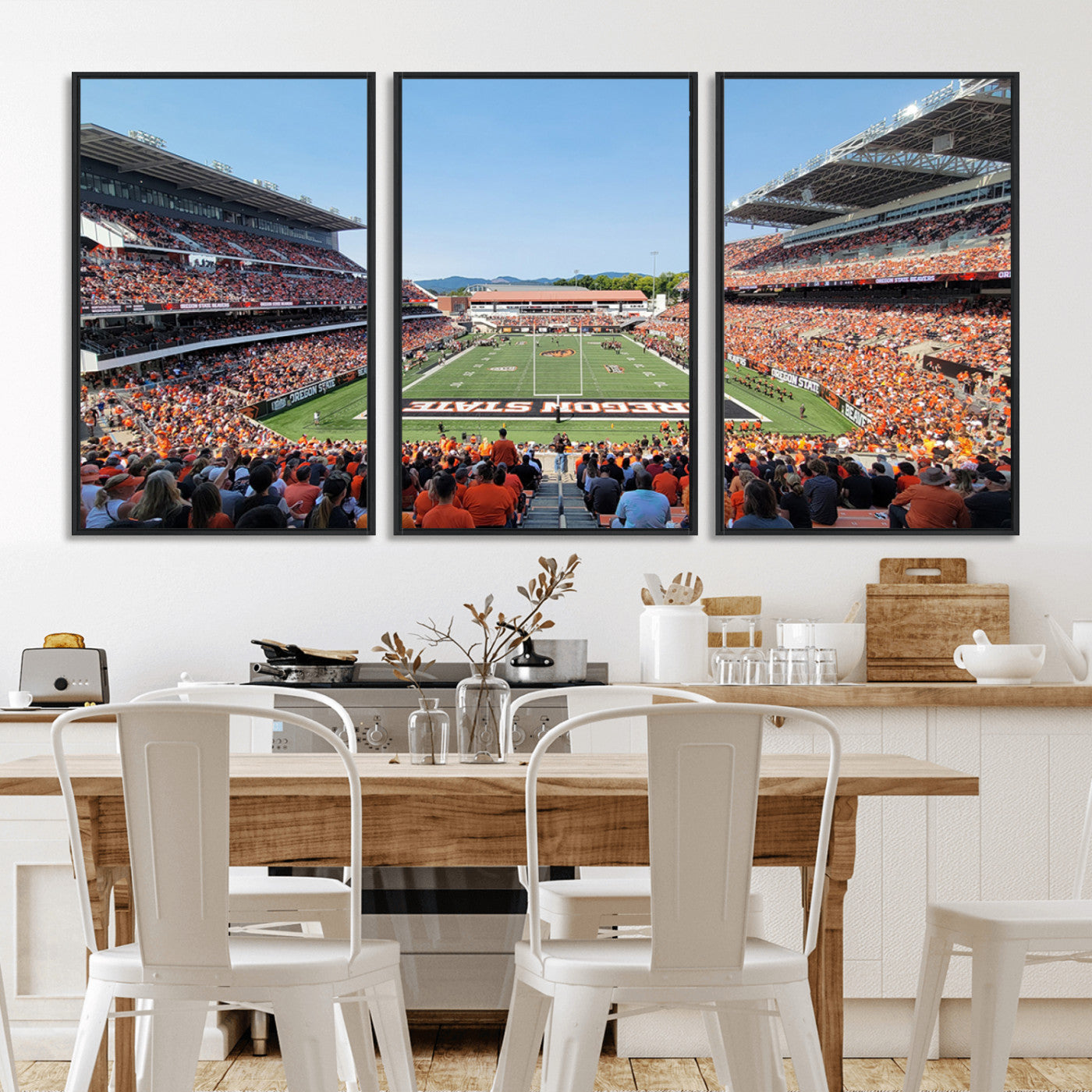 35211-MGV-CV-36X24-Oregon State Beavers Football Team Print - Corvallis Reser Stadium Wall Art Canvas Print