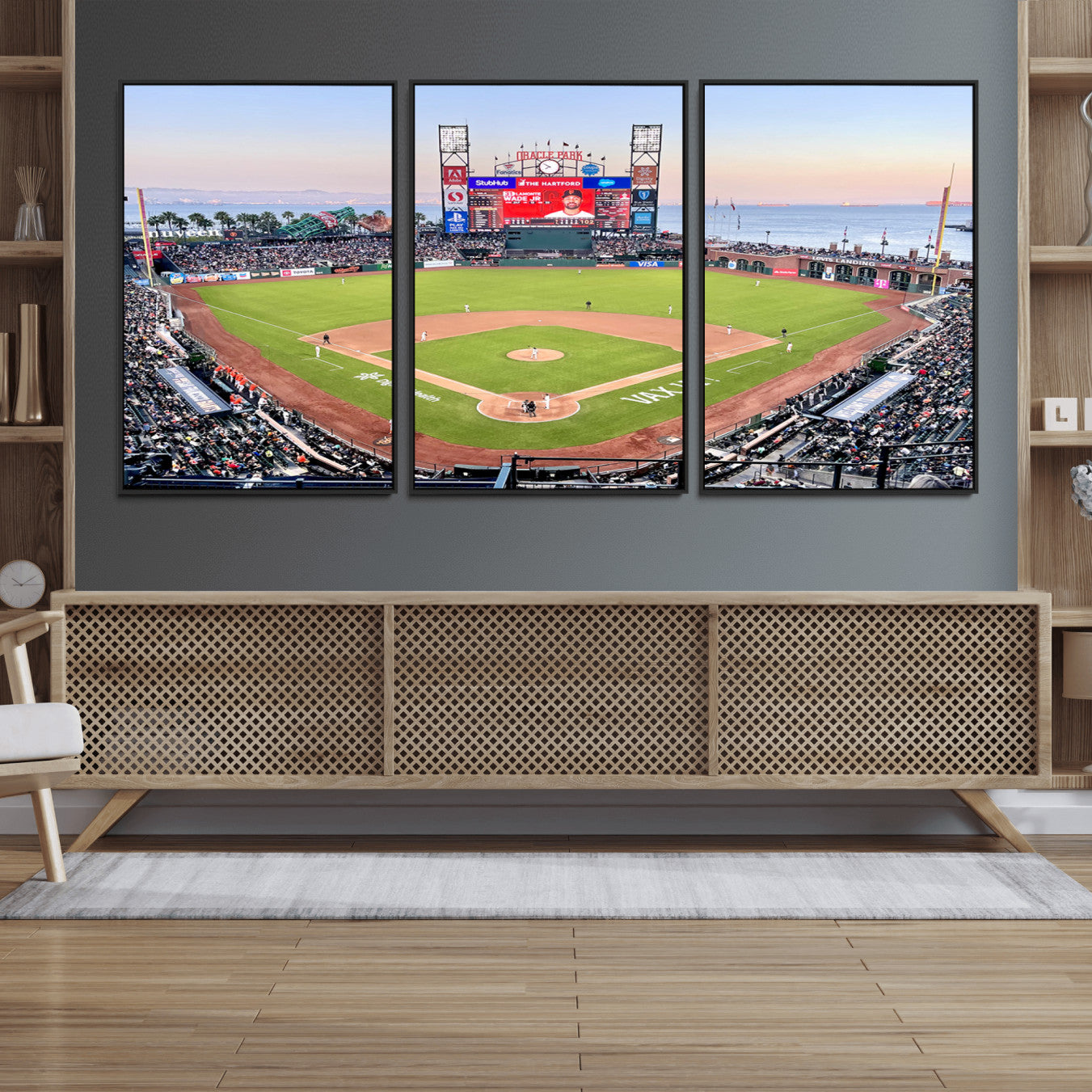 16055-MGV-FC-60X30-3P_Black-San Francisco Giants Baseball Team Print - Oracle Park Stadium Wall Art Canvas Print