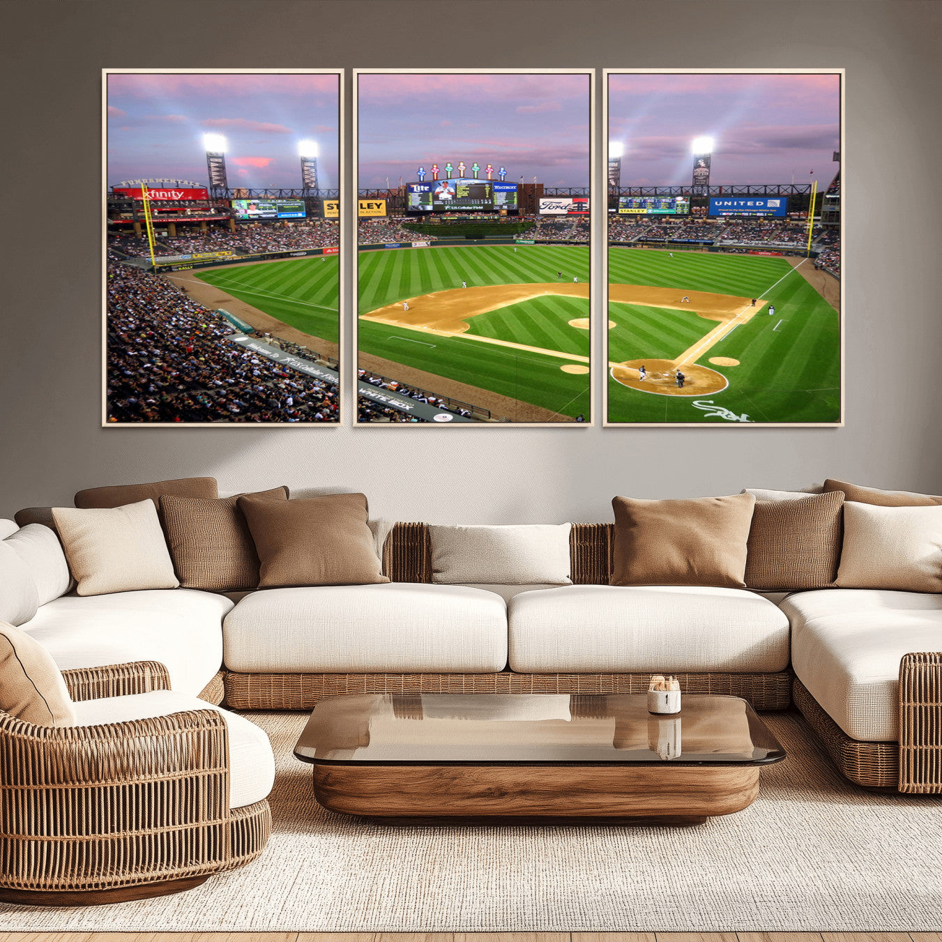 38470-MGV-CV-36X24-Chicago White Sox Baseball Team Print Canvas- Guaranteed Rate Field Stadium Wall Art Canvas Print