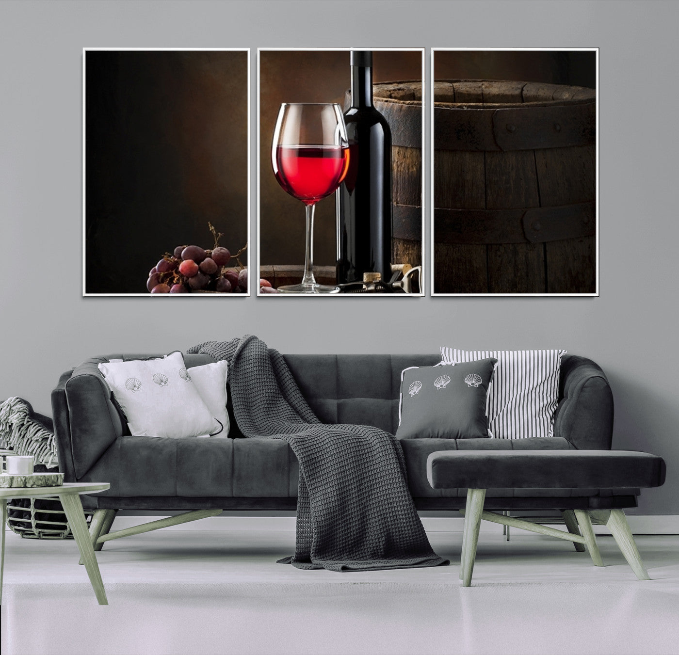 -Red Wine and Bottle Canvas Print