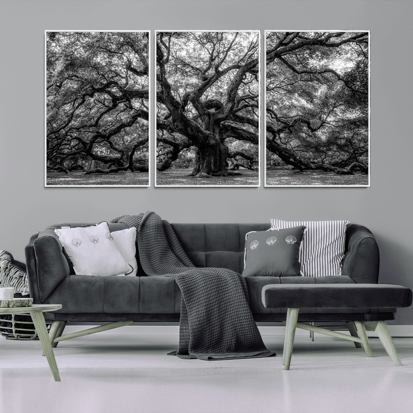-Black and White Old Angel Oak Tree Wall Art Canvas Print