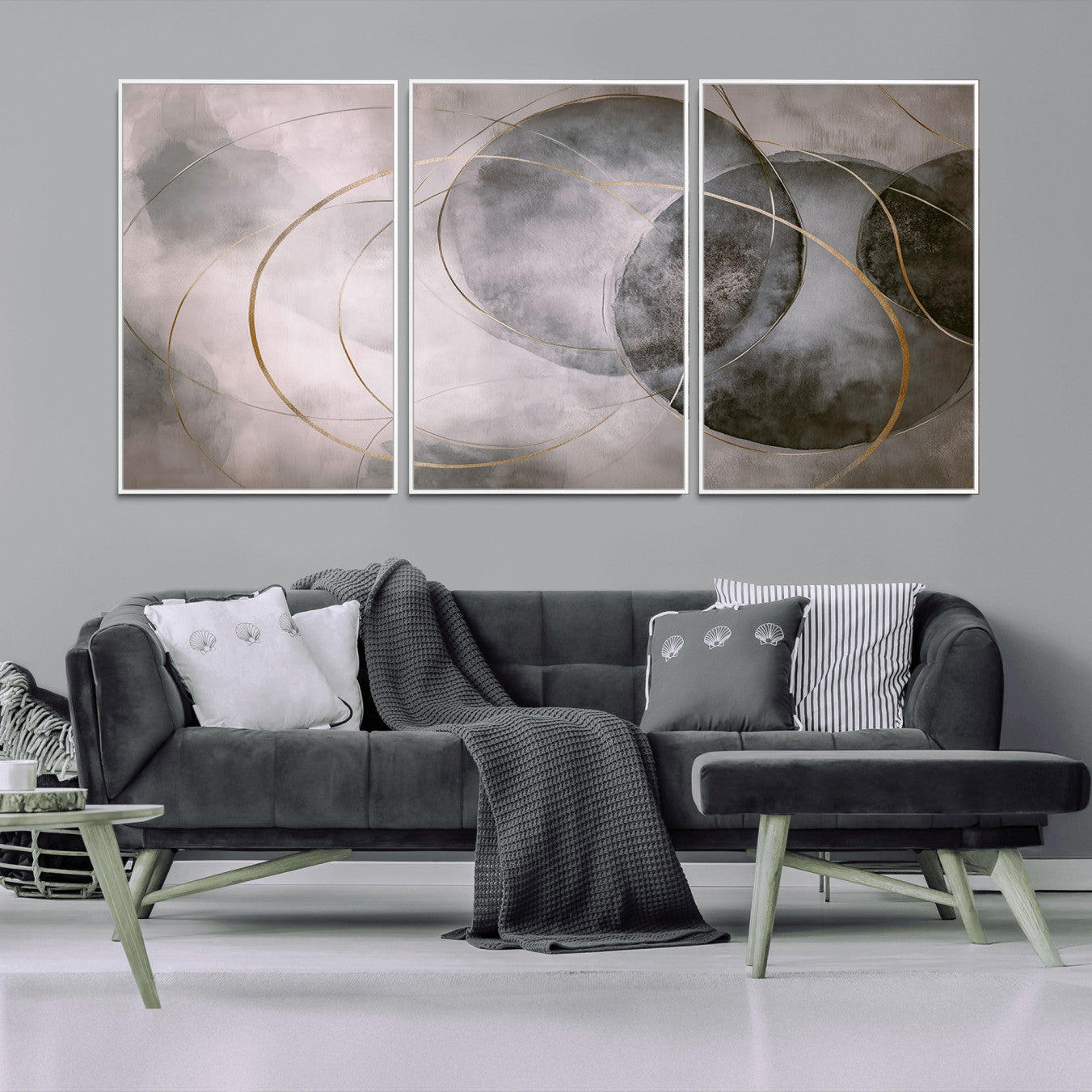 20066876-MGV-CV-36X24-Abstract Grey Gold Circle Wall Art – Modern Geometric Canvas Artwork, Minimal Elegant Design, Luxury Wall Decor for Home, Office