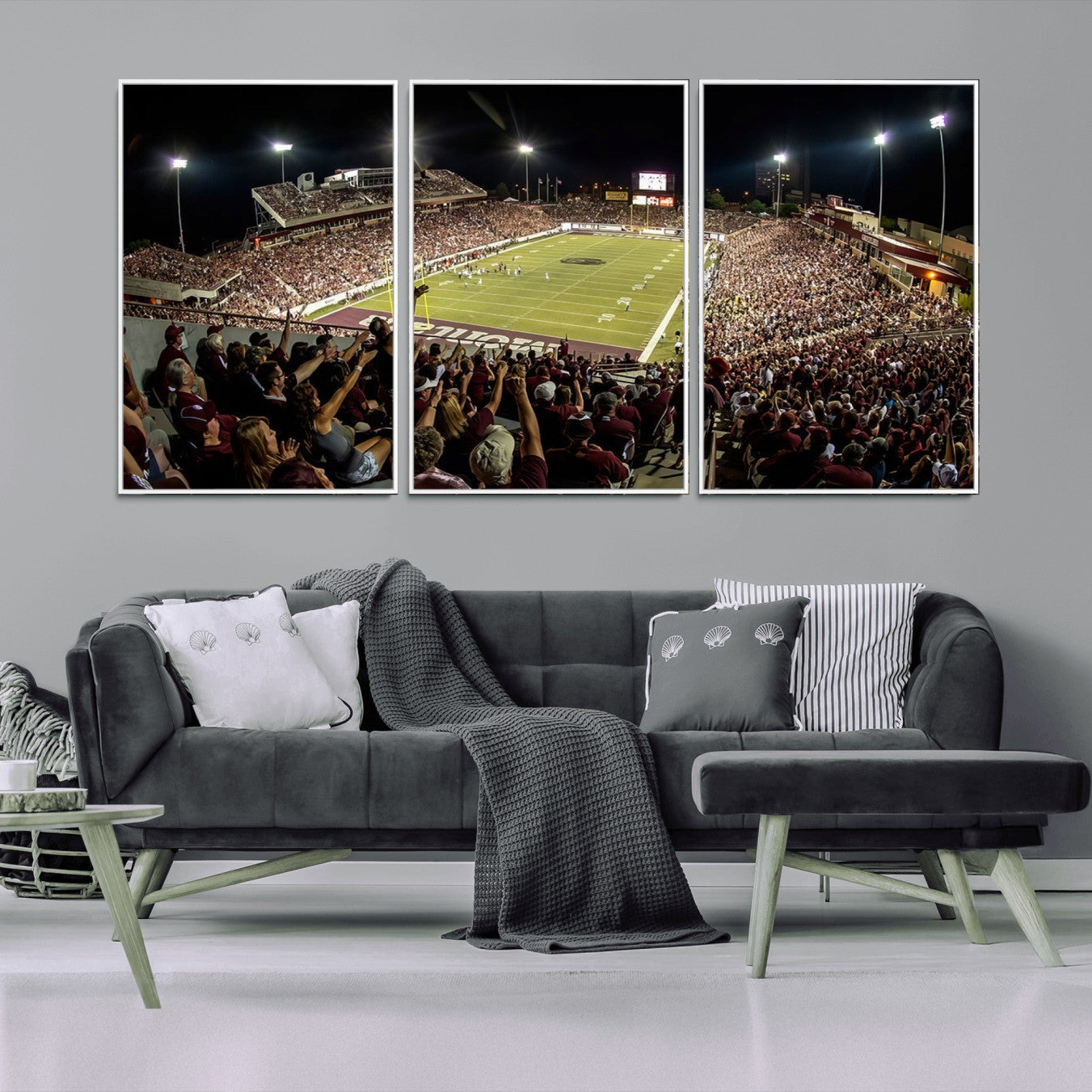 -Washington-Grizzly Stadium Canvas Wall Art – Exciting Game Night Atmosphere Captured in Panoramic