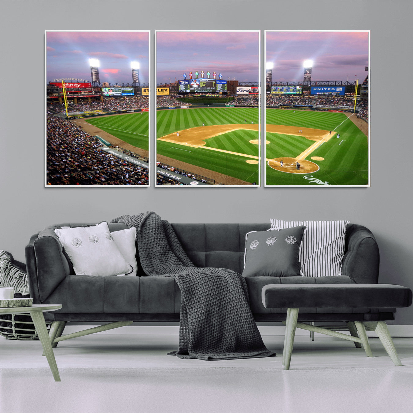 38470-MGV-CV-36X24-Chicago White Sox Baseball Team Print Canvas- Guaranteed Rate Field Stadium Wall Art Canvas Print