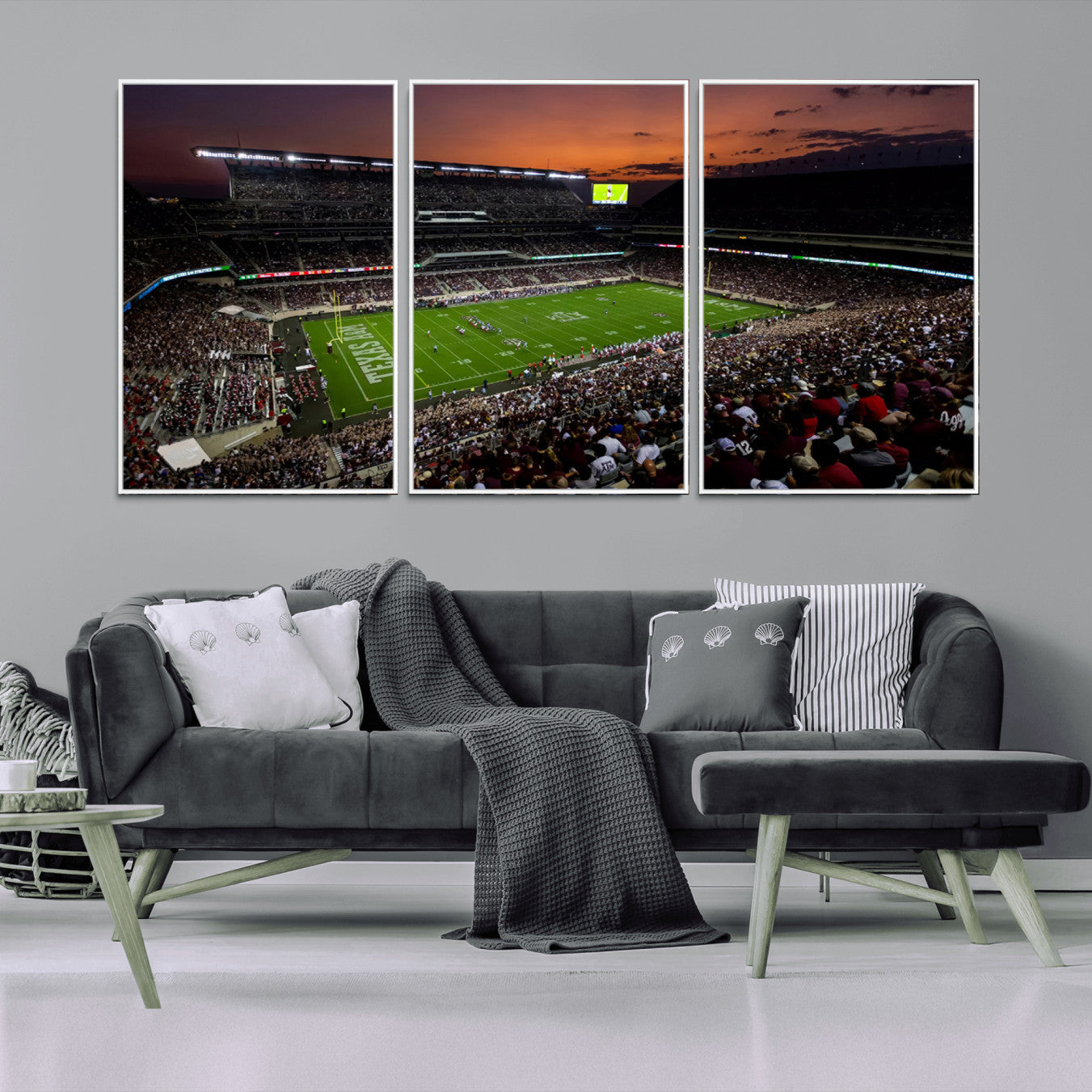 45603-MGV-CV-36X24-Texas A&M University Aggies Football Team Print - College Station Kyle Field Stadium Wall Art Canvas