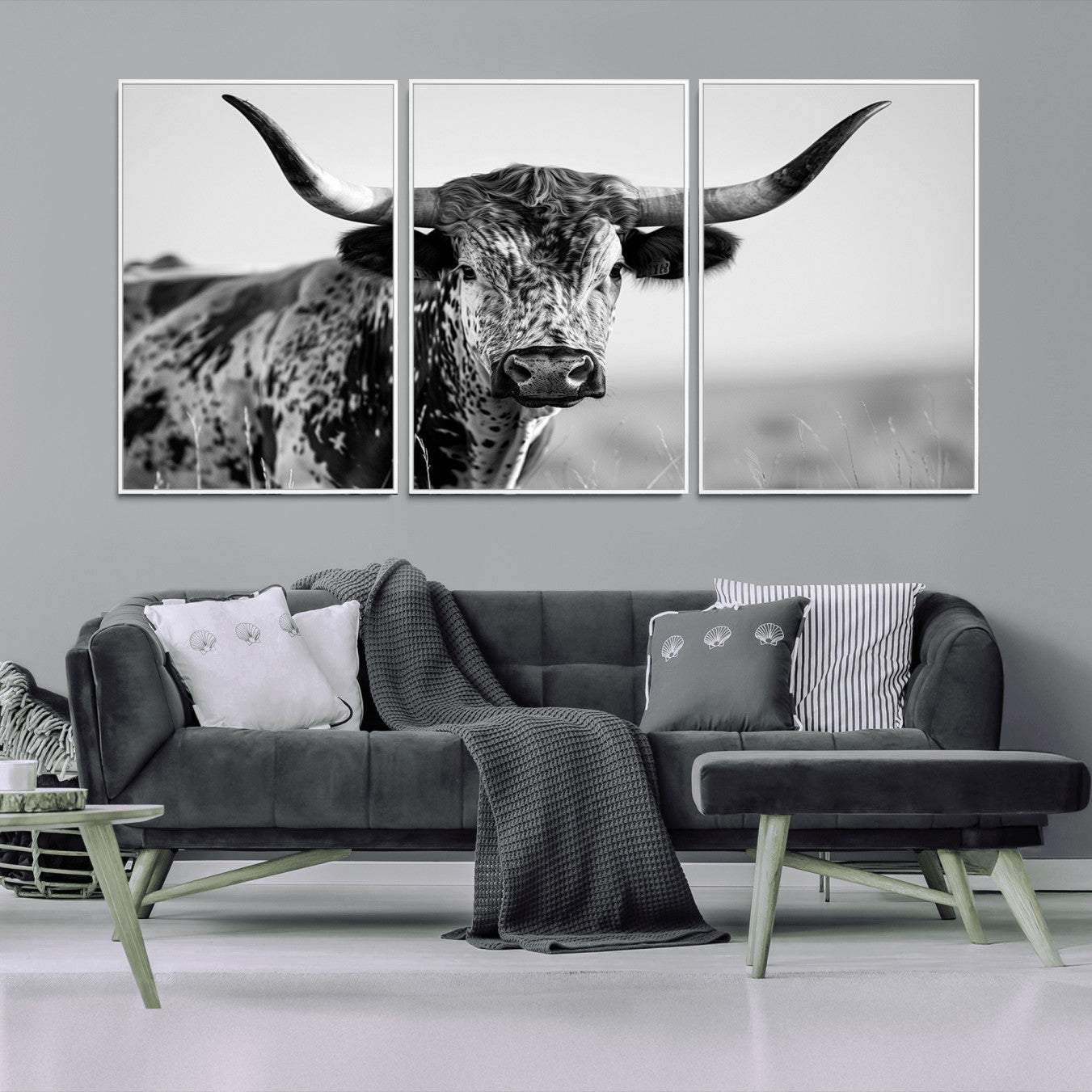 89724-MGV-CV-36X24-Texas Cow Longhorn Wall Art Canvas Print in Black and White – Framed, Ready to Hang