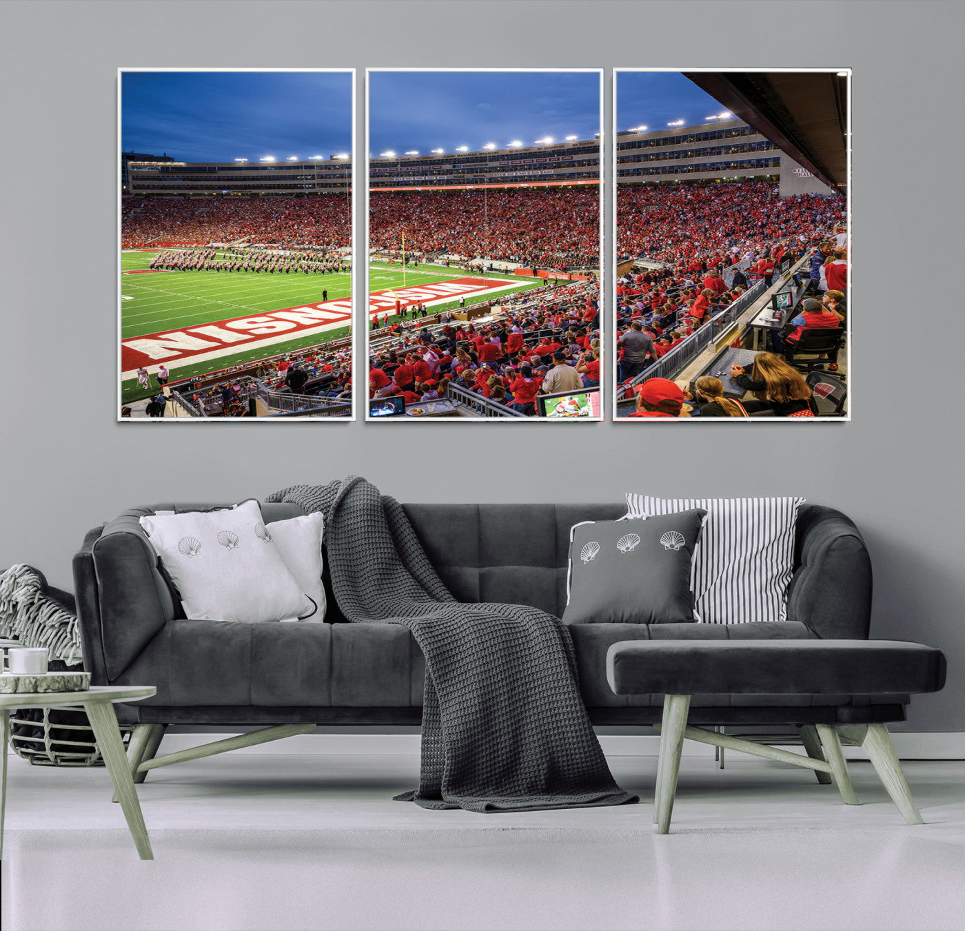 57601-MGV-CV-36X24-Wisconsin Badgers Football Team Print - Madison Camp Randall Stadium Wall Art, Wisconsin Badgers