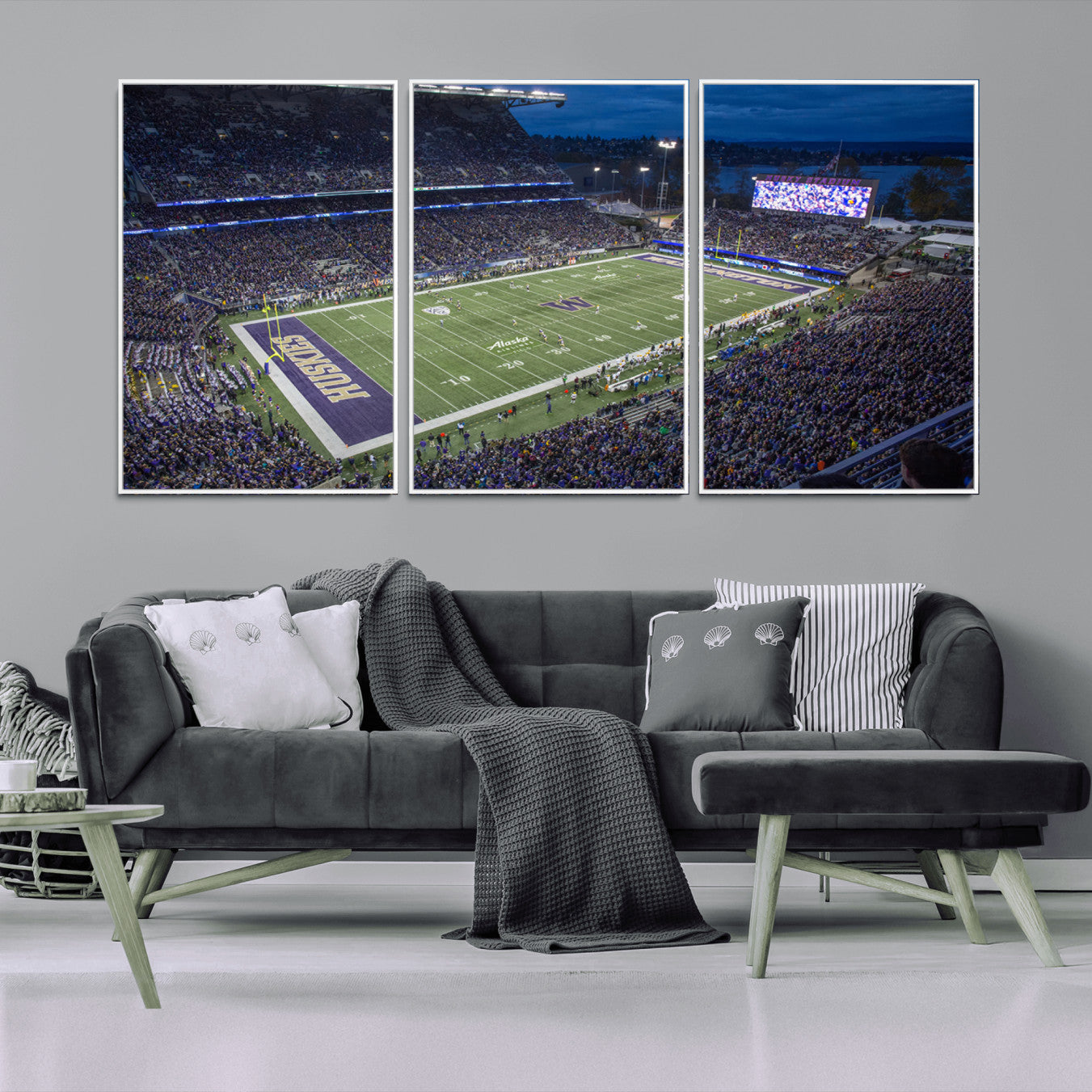 -The University of Washington Huskies Football Team Print - Seattle Husky Stadium Wall Art Canvas